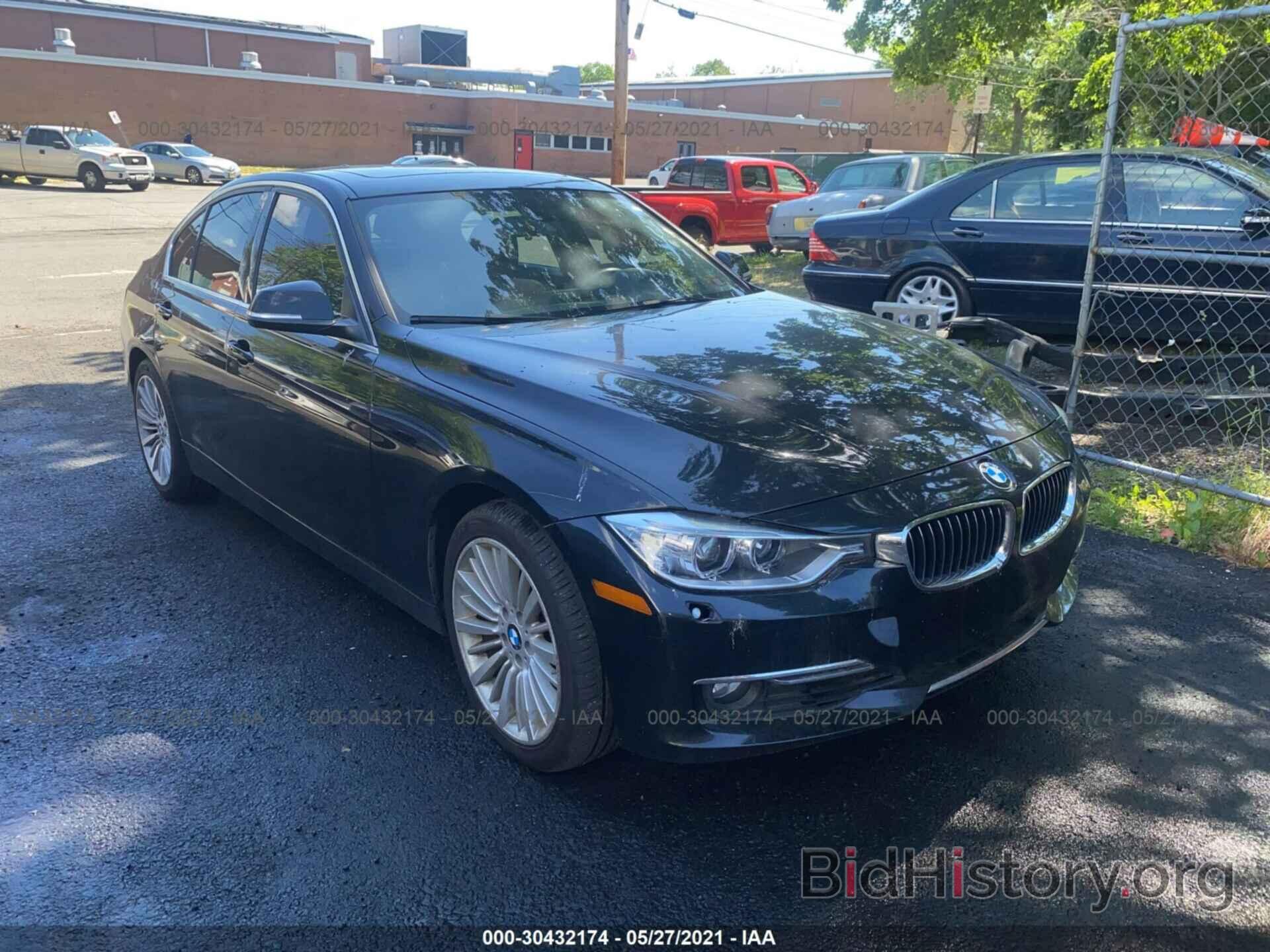 Photo WBA3B5C54DF595334 - BMW 3 SERIES 2013