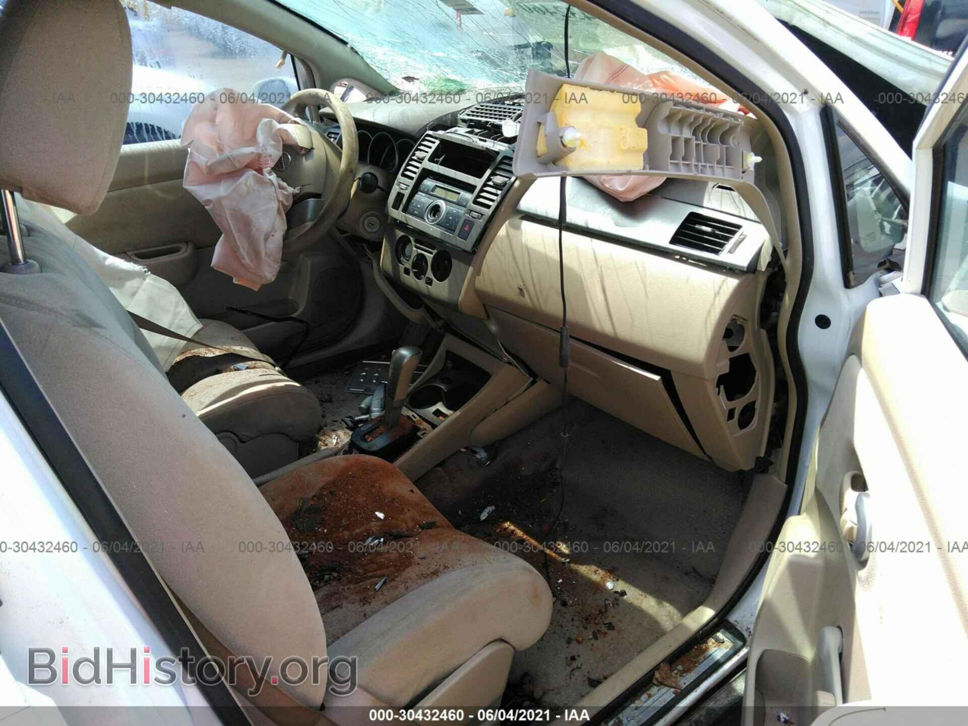 2009 NISSAN VERSA - VIN: 3N1BC13E99L378432 - Фото 5