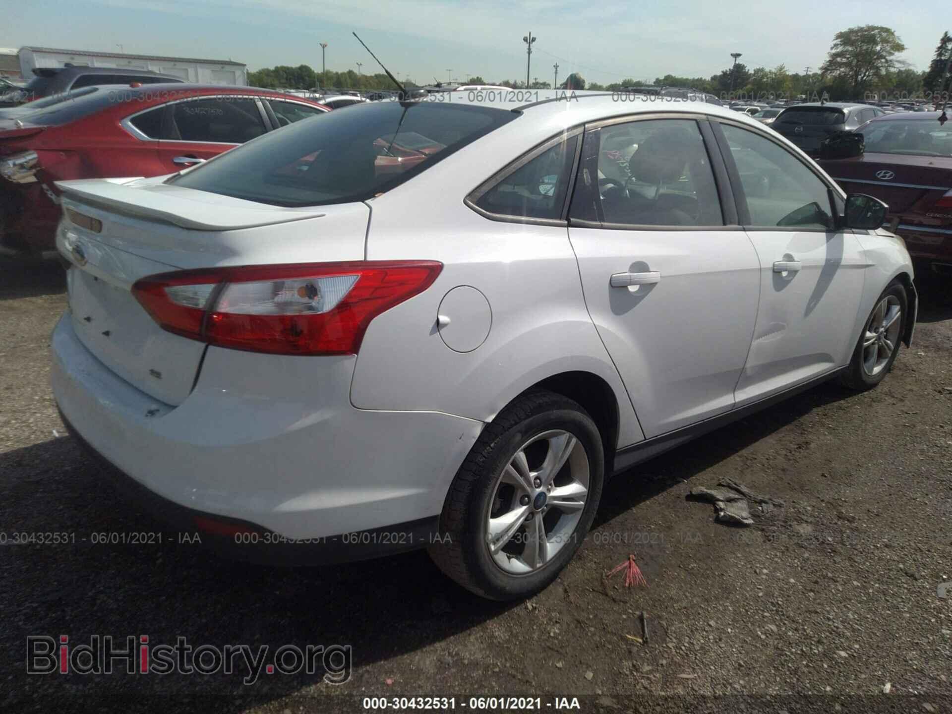2012 FORD FOCUS - VIN: 1FAHP3F28CL160385 - Photo 4