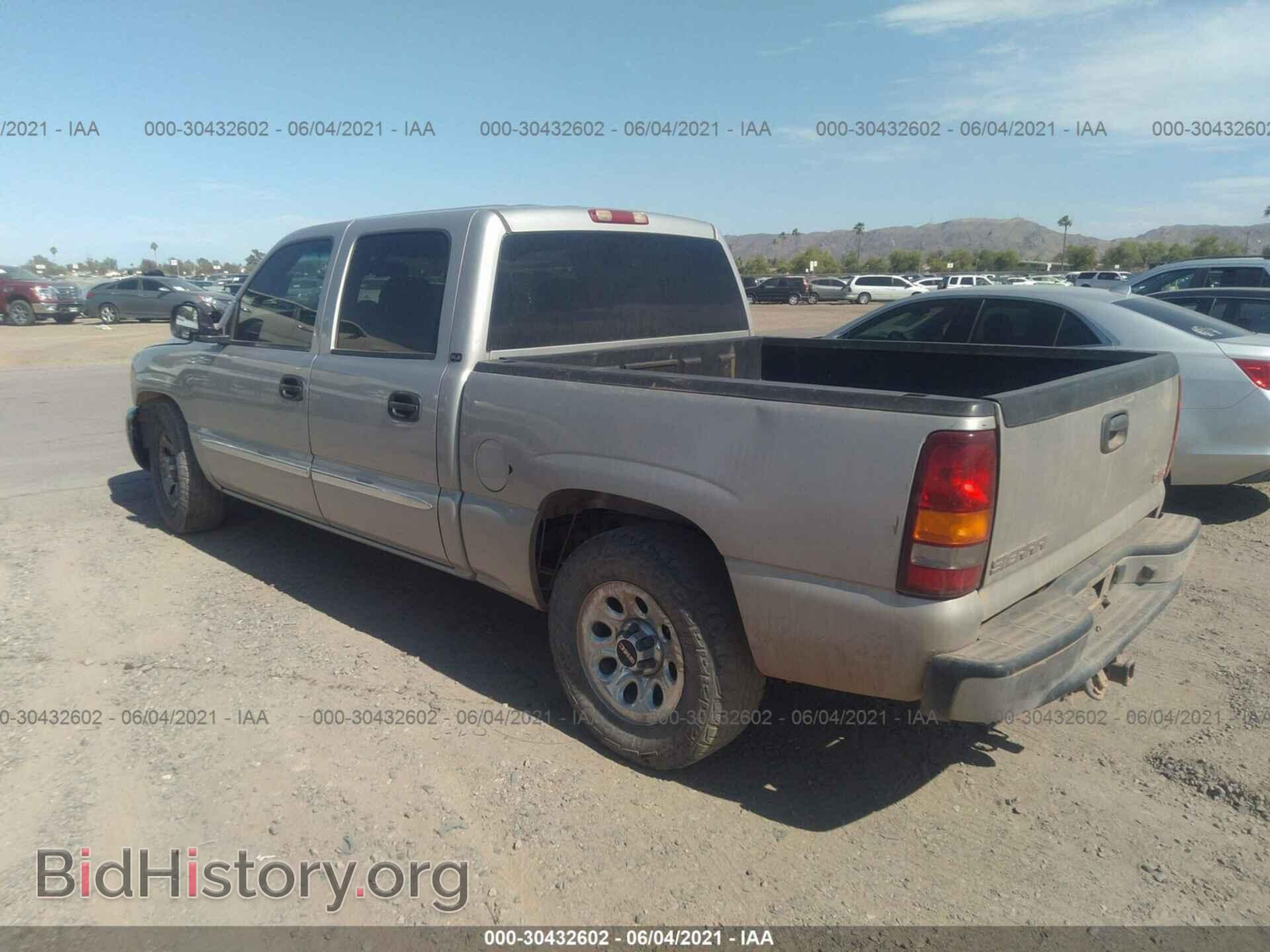 2006 GMC SIERRA 1500 - VIN: 2GTEC13T061101142 - Фото 3