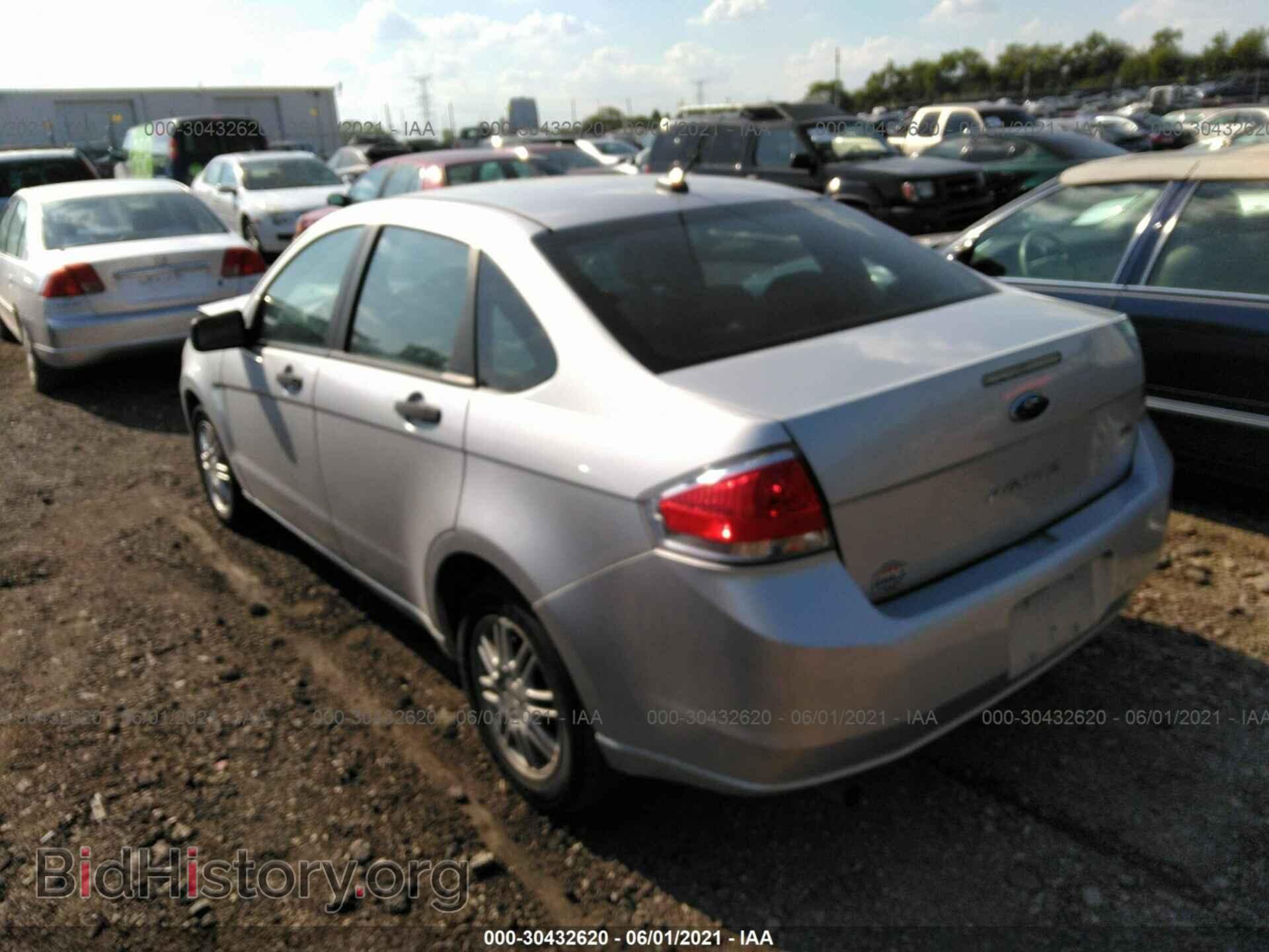 2011 FORD FOCUS - VIN: 1FAHP3FN5BW176096 - Фото 3