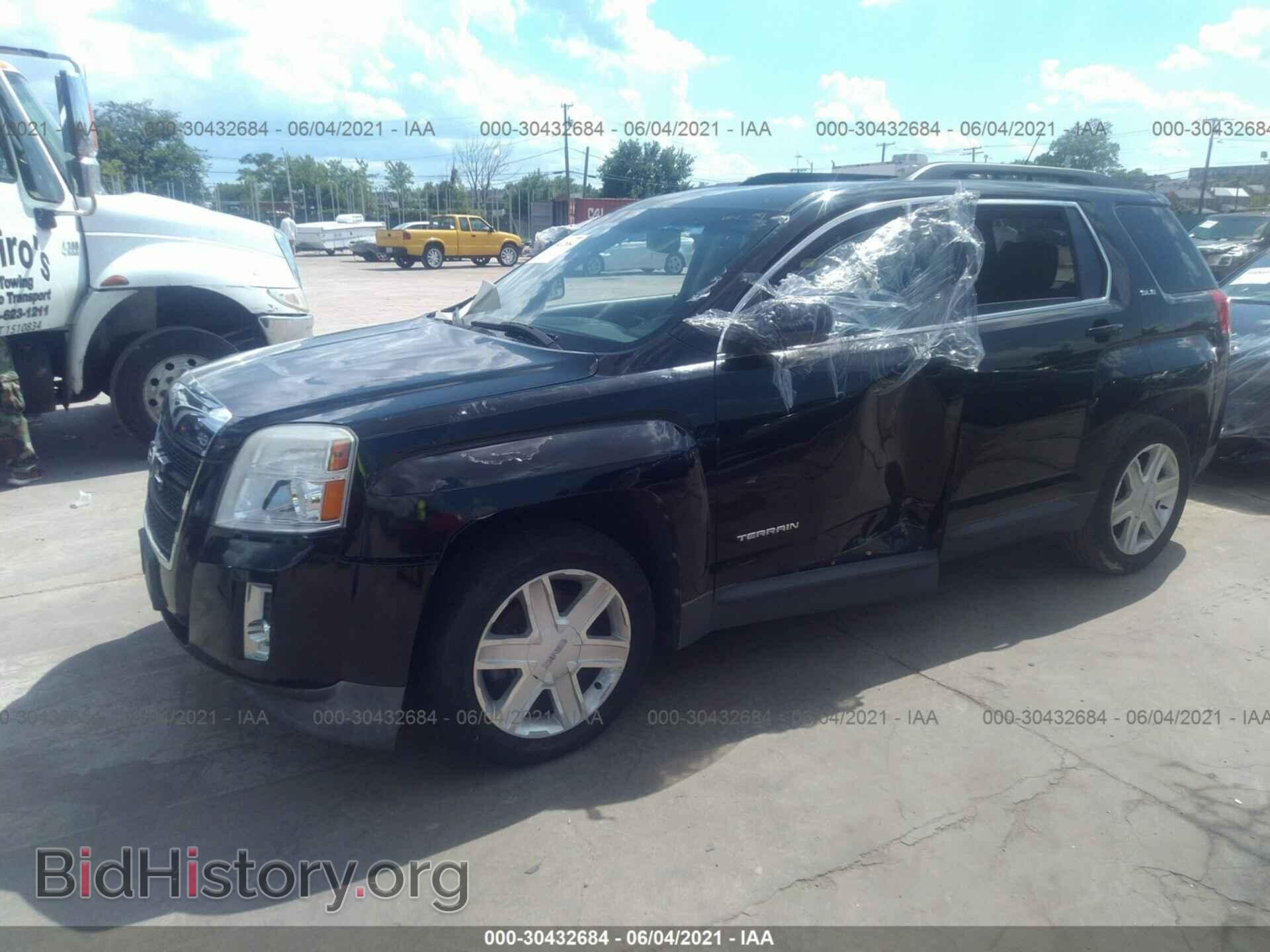 2011 GMC TERRAIN - VIN: 2CTALSEC1B6481207 - Фото 2