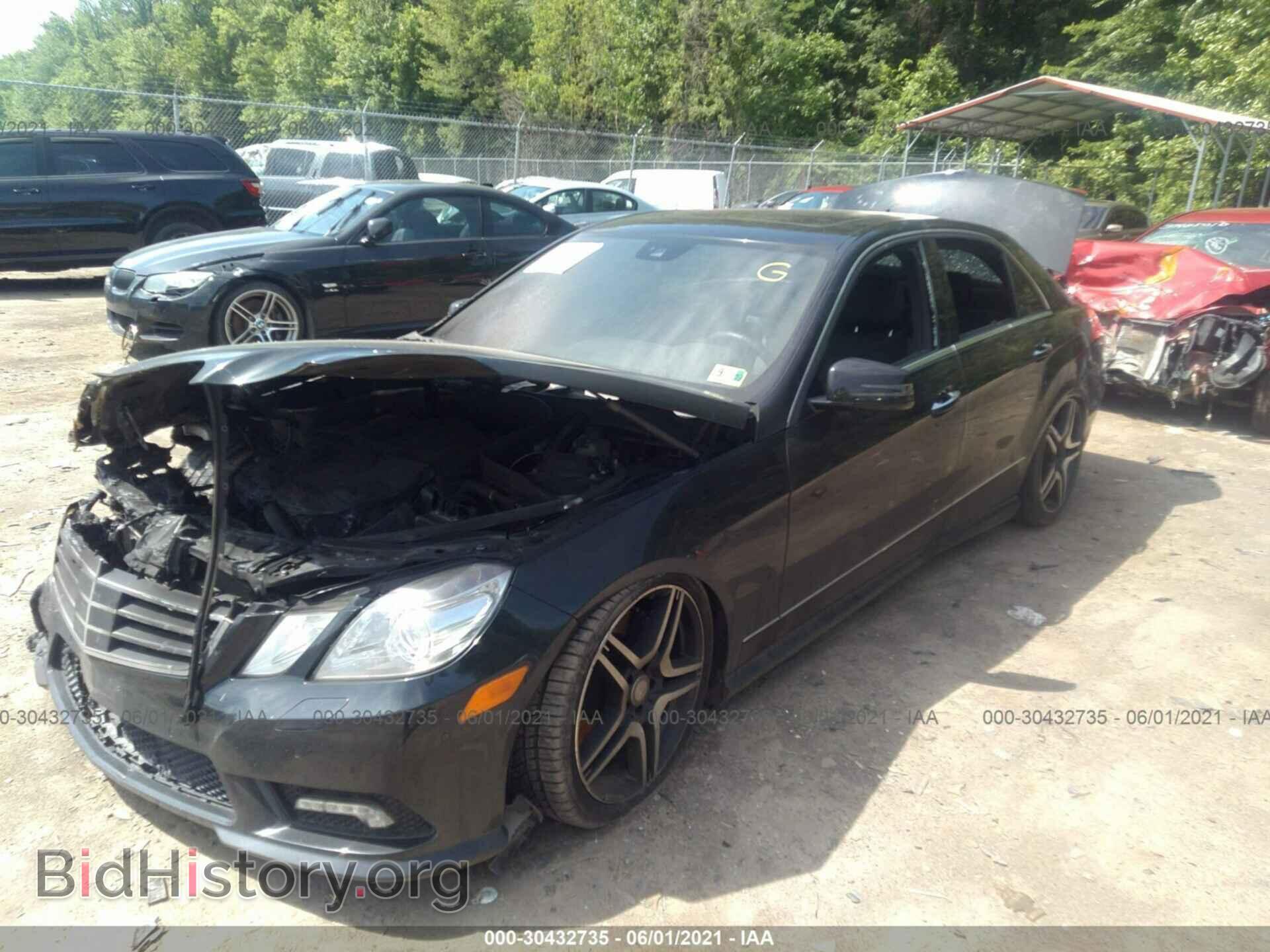 2010 MERCEDES-BENZ E-CLASS - VIN: WDDHF7CB4AA070318 - Фото 2