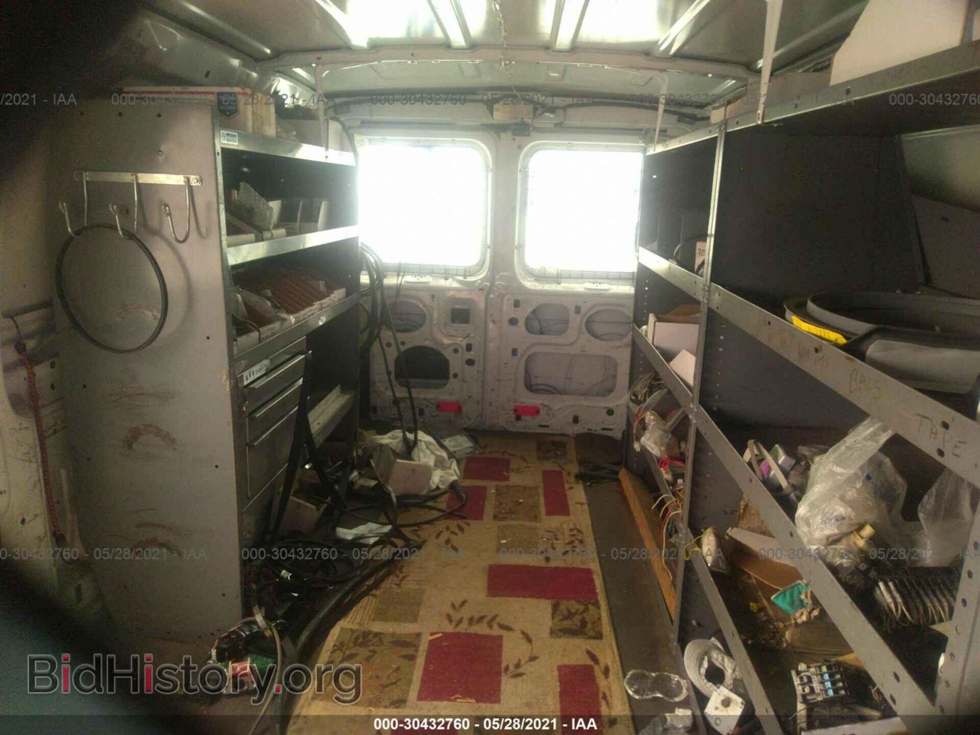 2010 FORD ECONOLINE CARGO VAN - VIN: 1FTNE1EW2ADA92796 - Фото 8