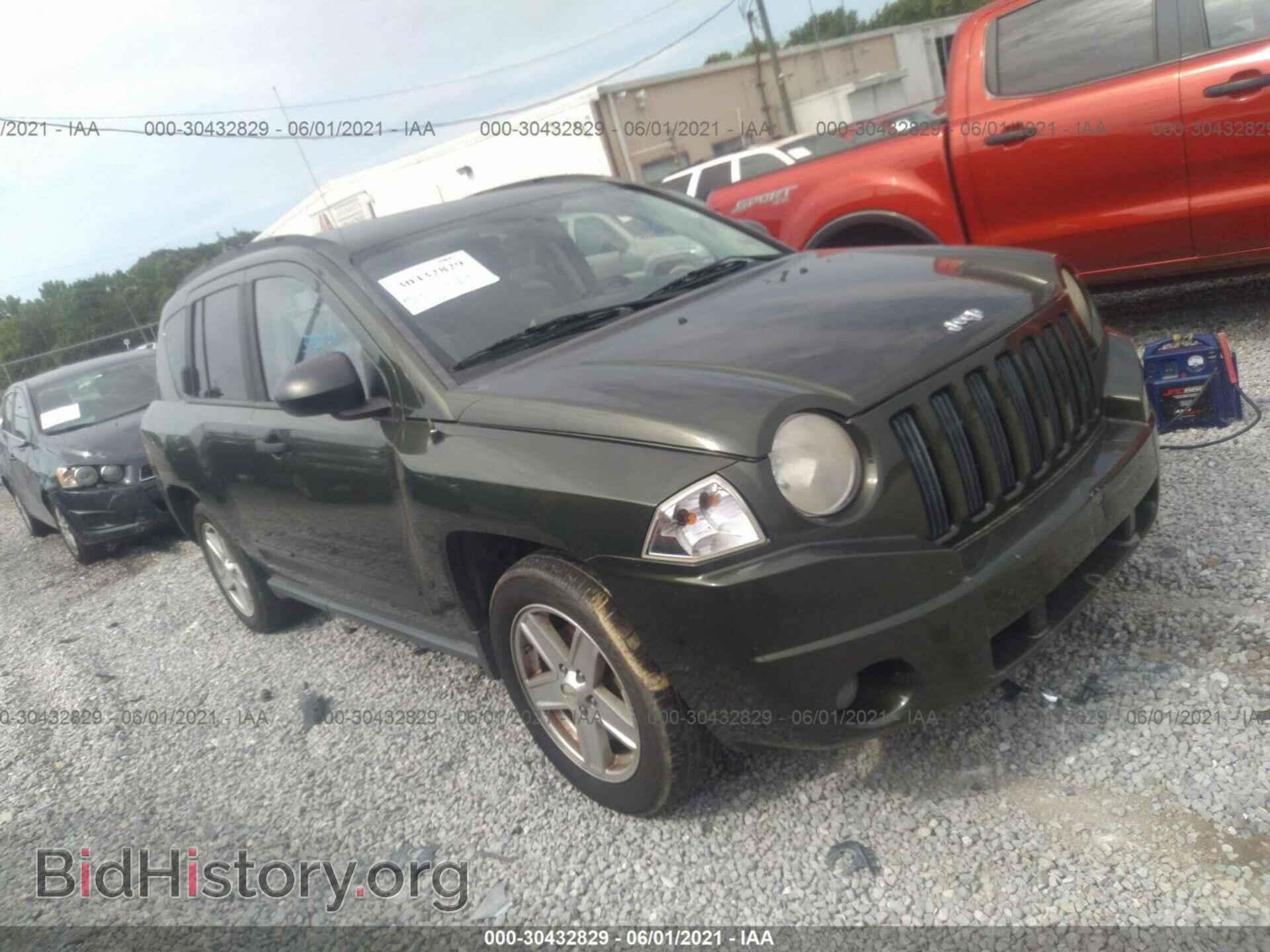 Photo 1J8FT47WX8D772506 - JEEP COMPASS 2008