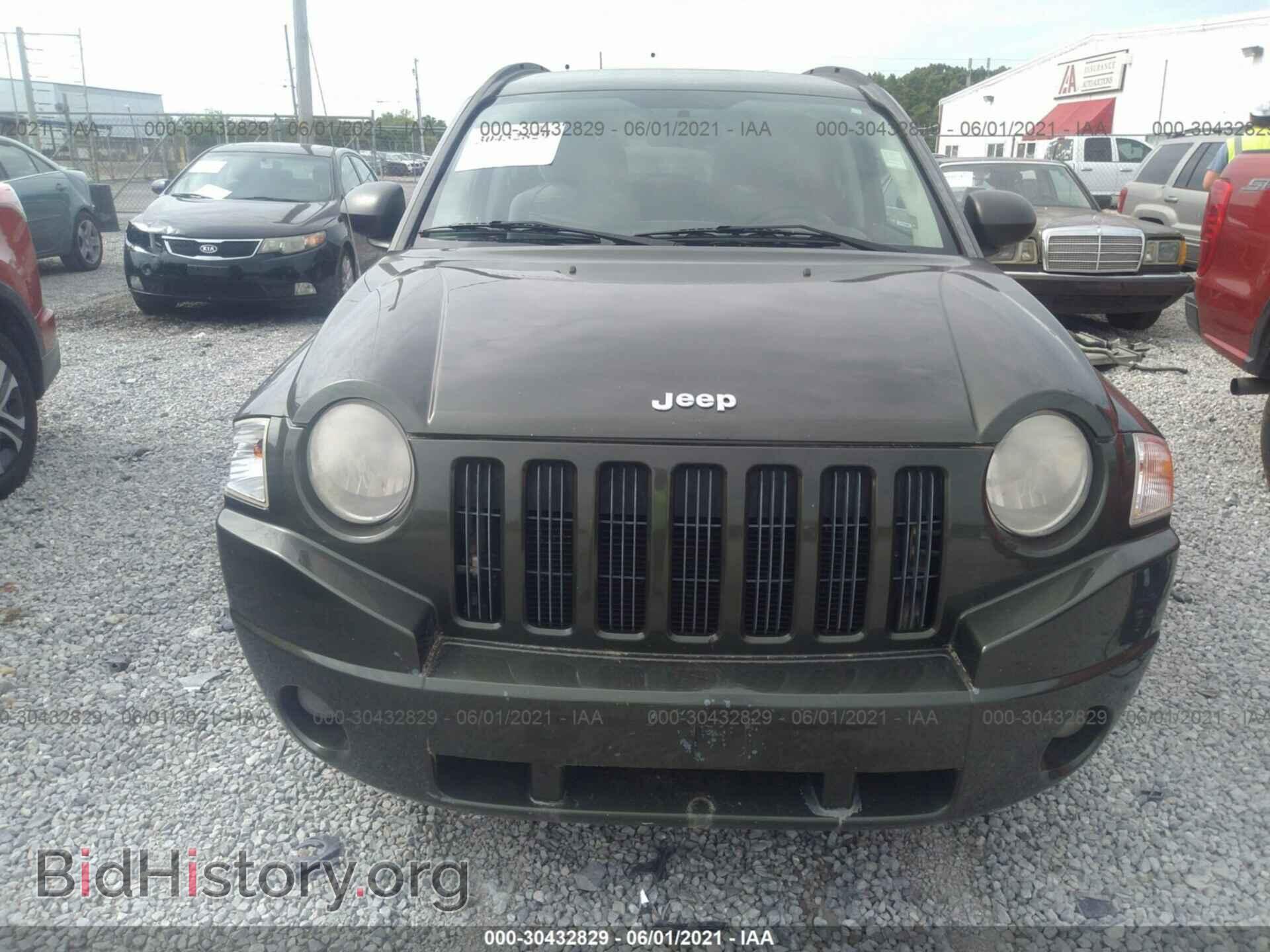 2008 JEEP COMPASS - VIN: 1J8FT47WX8D772506 - Фото 6