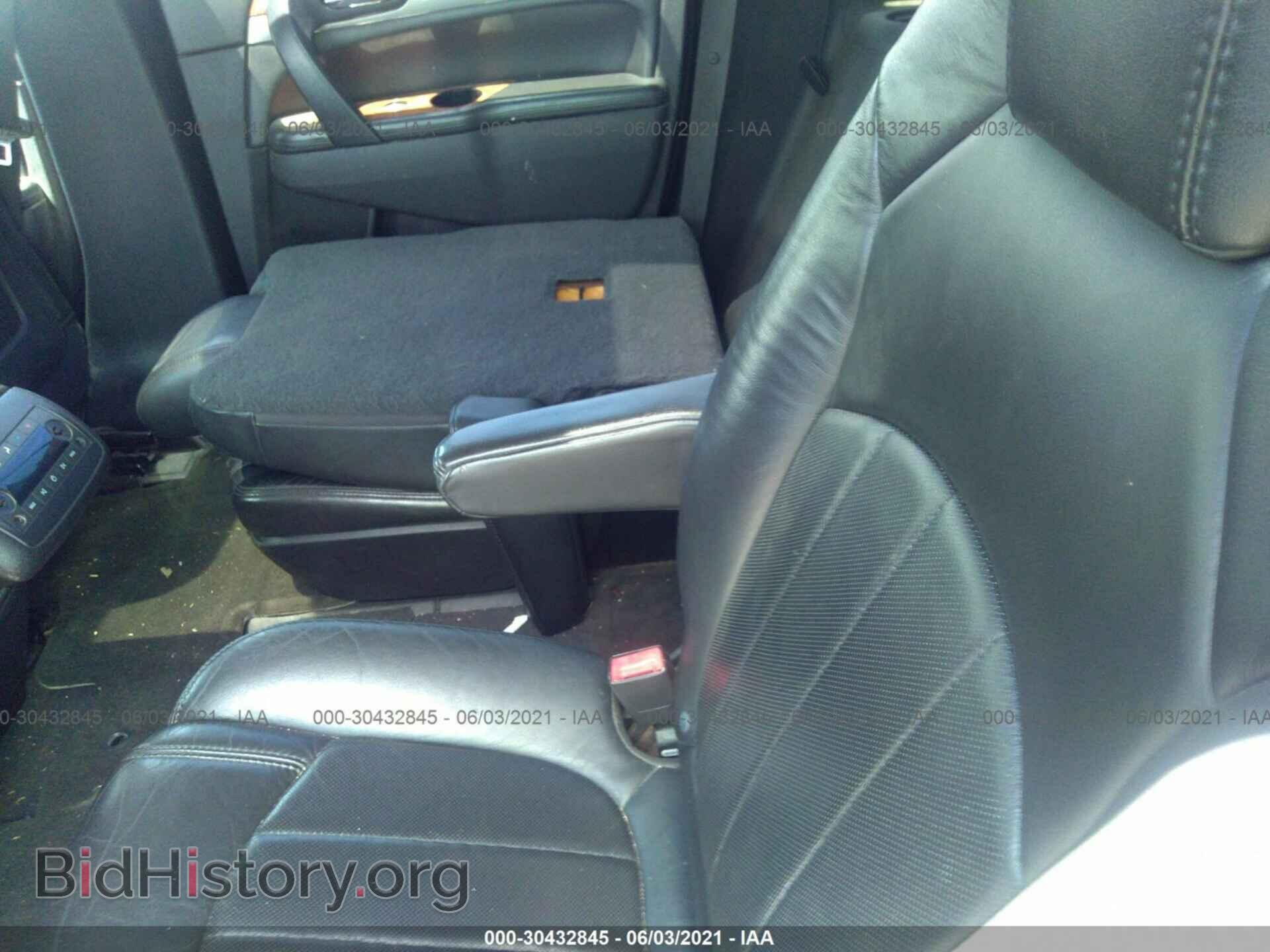 2010 BUICK ENCLAVE - VIN: 5GALVCEDXAJ177549 - Фото 8