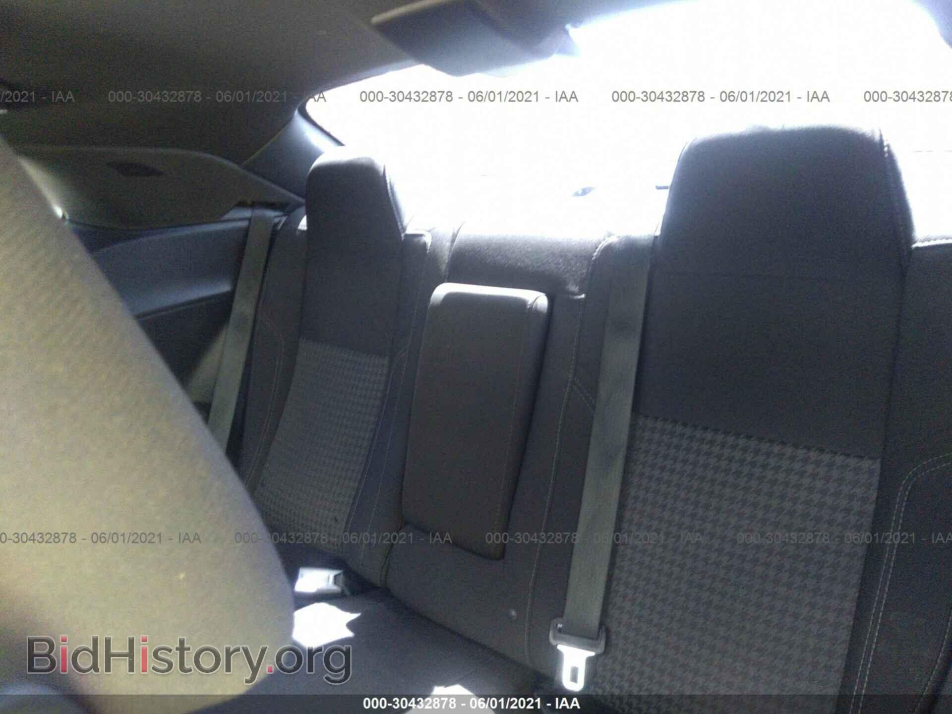 2015 DODGE CHALLENGER - VIN: 2C3CDZAG9FH877404 - Photo 8