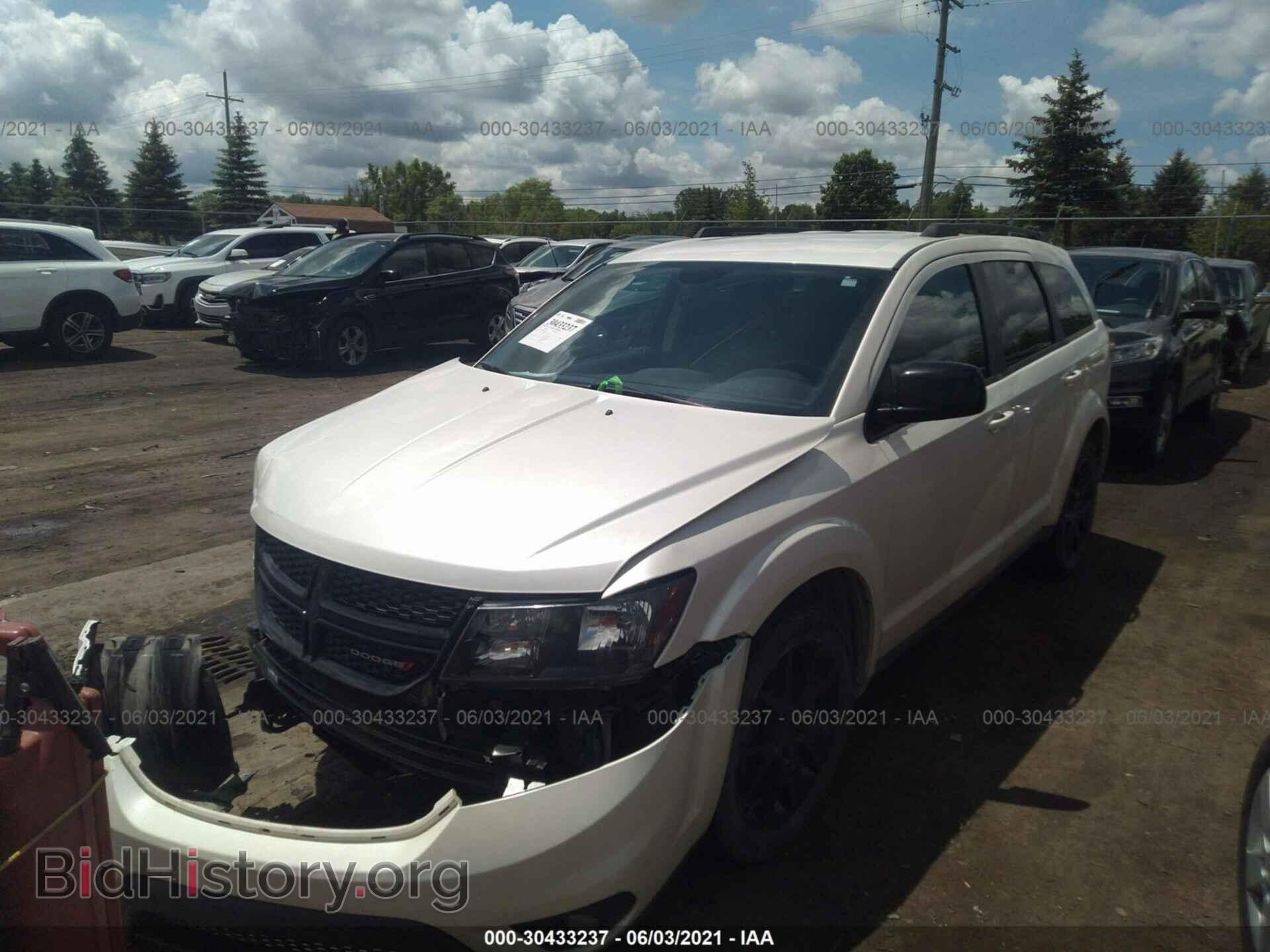 2017 DODGE JOURNEY - VIN: 3C4PDCEG4HT582452 - Фото 2