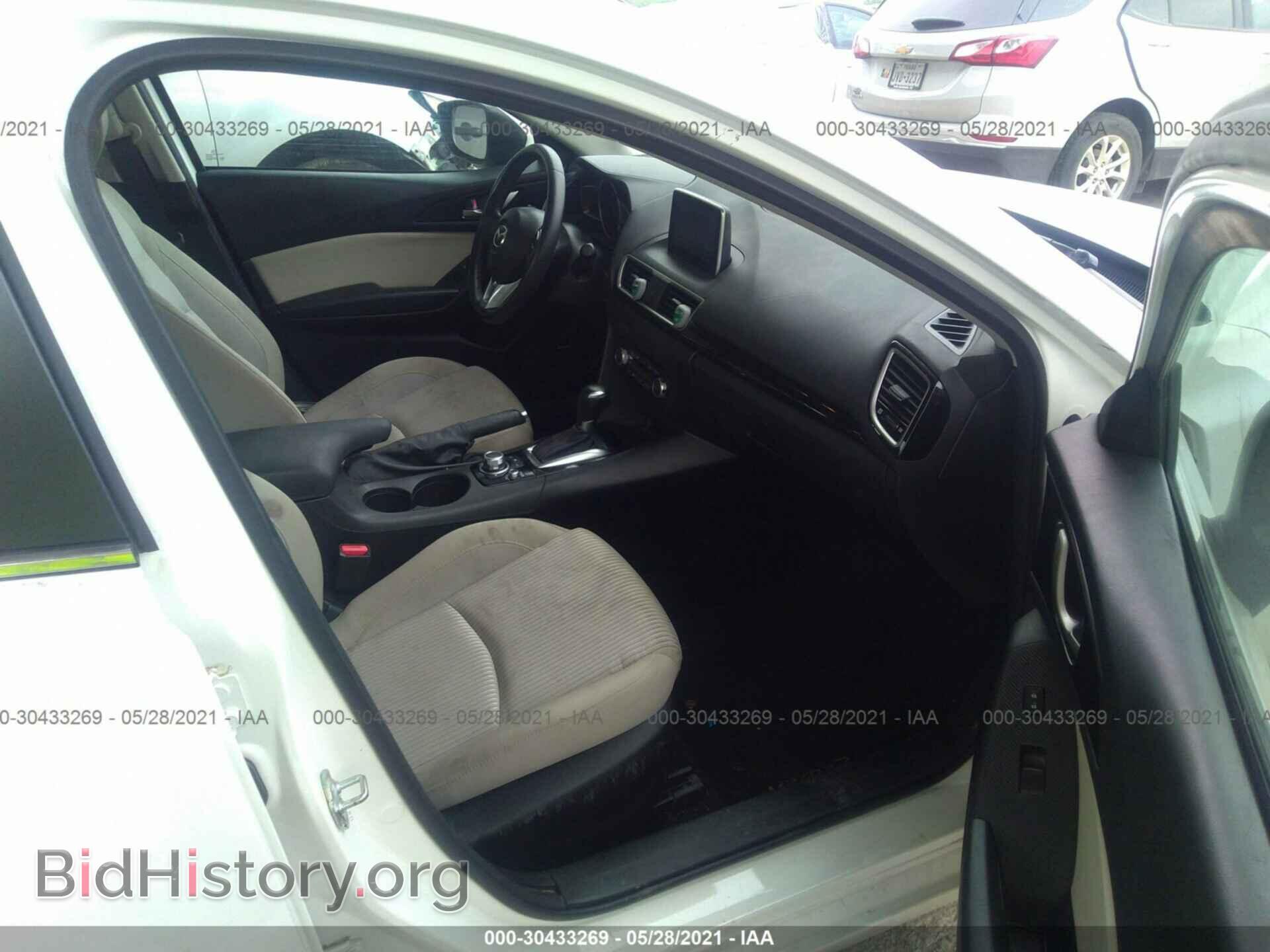 2016 MAZDA MAZDA3 - VIN: 3MZBM1W73GM272652 - Фото 5