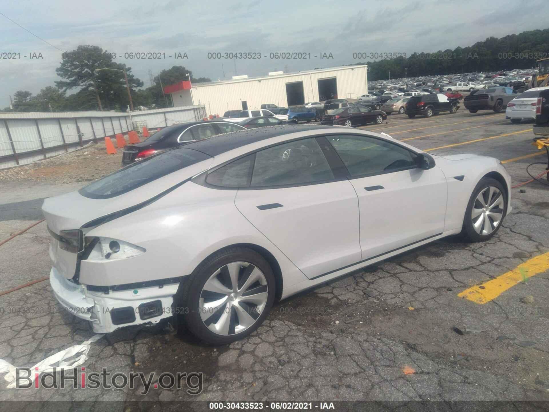 2020 TESLA MODEL S - VIN: 5YJSA1E24LF402695 - Фото 4
