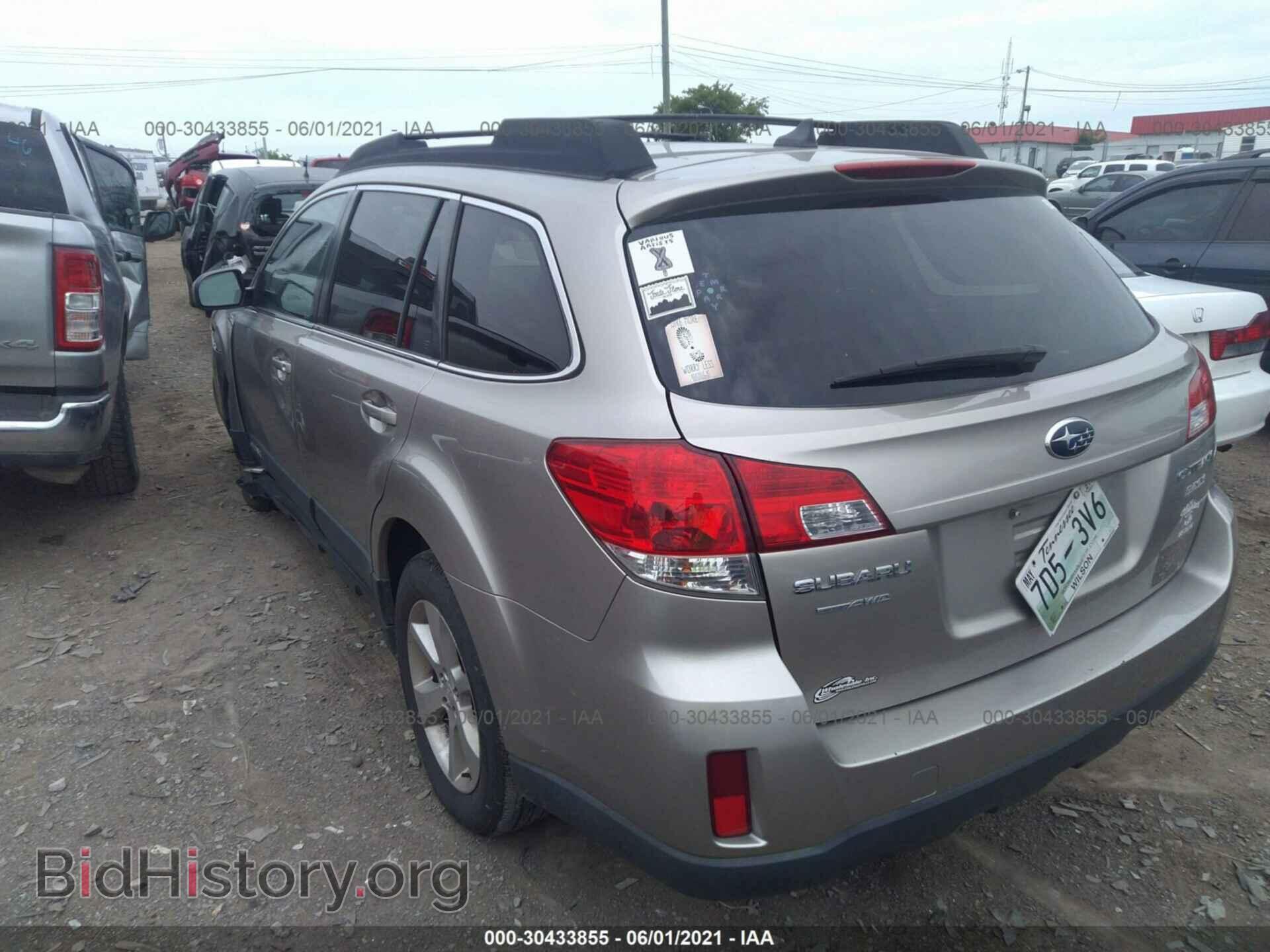 2014 SUBARU OUTBACK - VIN: 4S4BRBKC4E3247055 - Фото 3