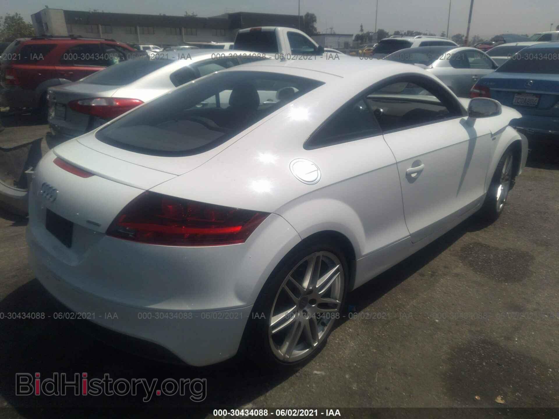 2010 AUDI TT - VIN: TRUFFAFK8A1008971 - Фото 4