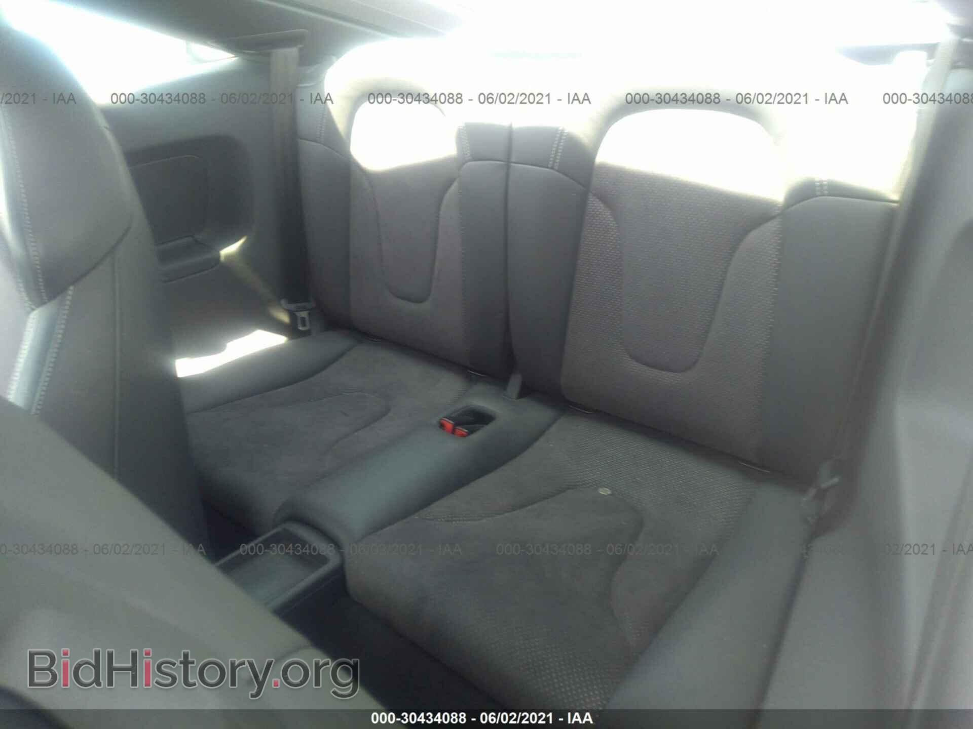 2010 AUDI TT - VIN: TRUFFAFK8A1008971 - Фото 8
