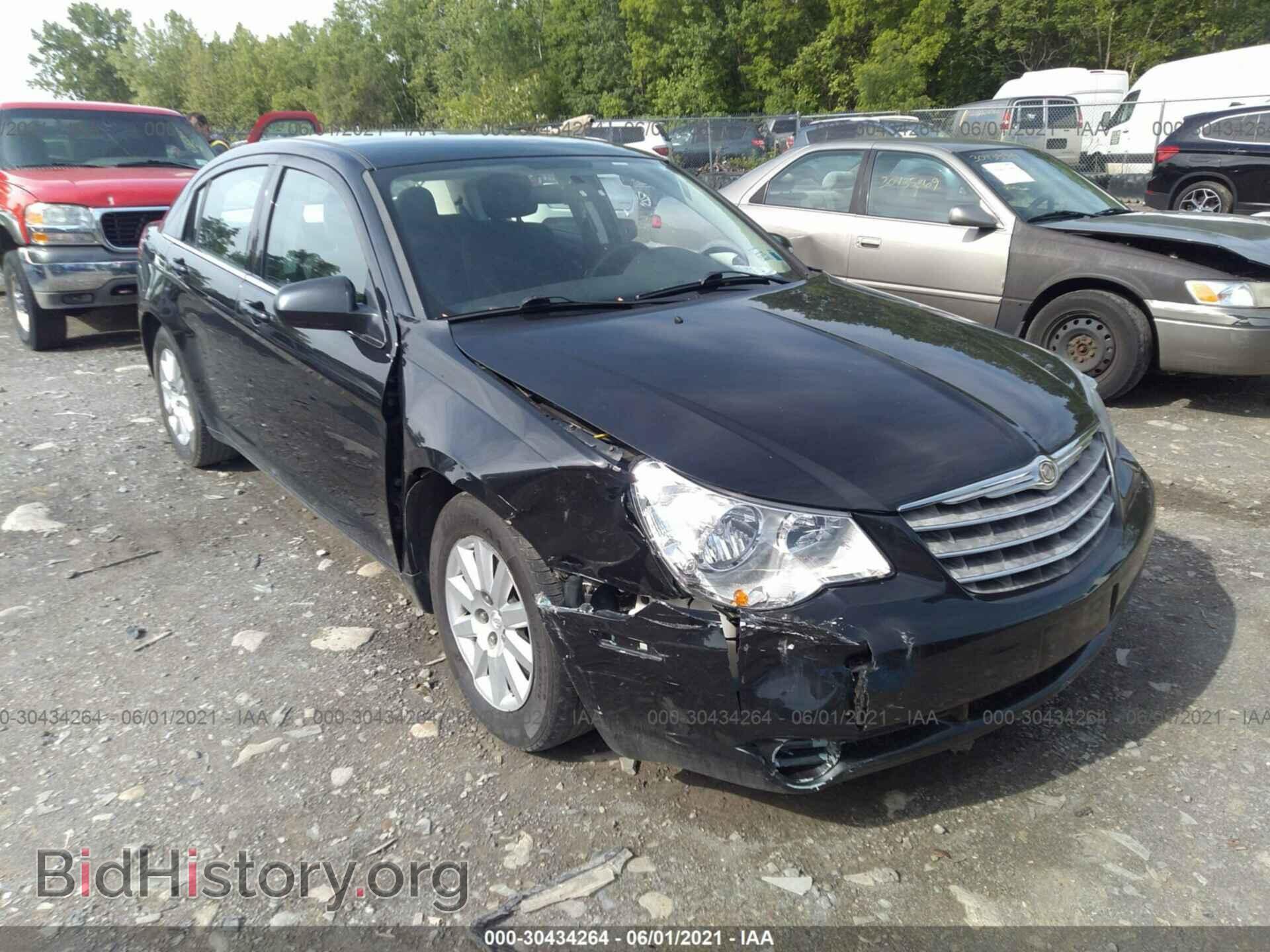 Photo 1C3CC4FB6AN236892 - CHRYSLER SEBRING 2010