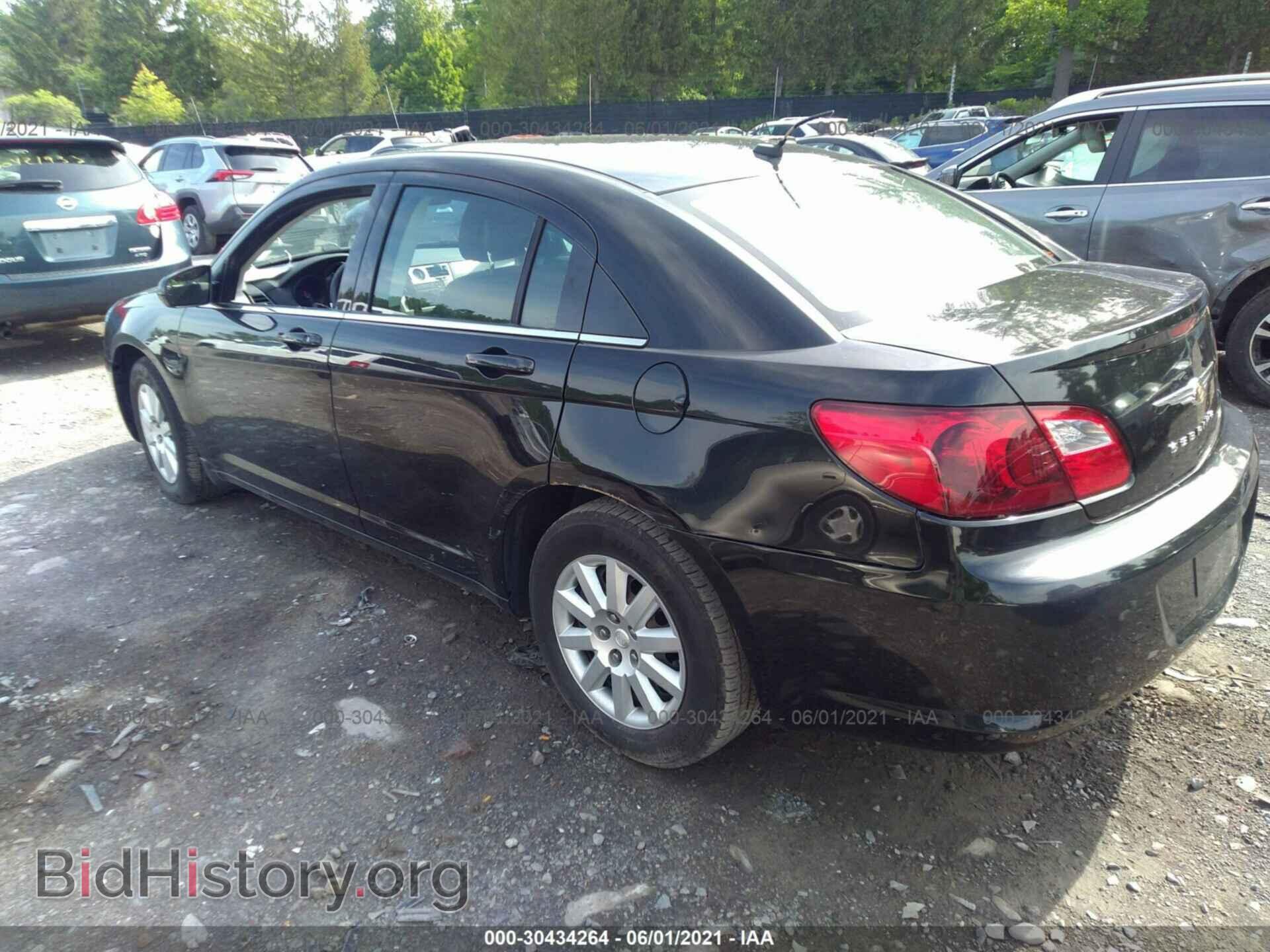 2010 CHRYSLER SEBRING - VIN: 1C3CC4FB6AN236892 - Фото 3