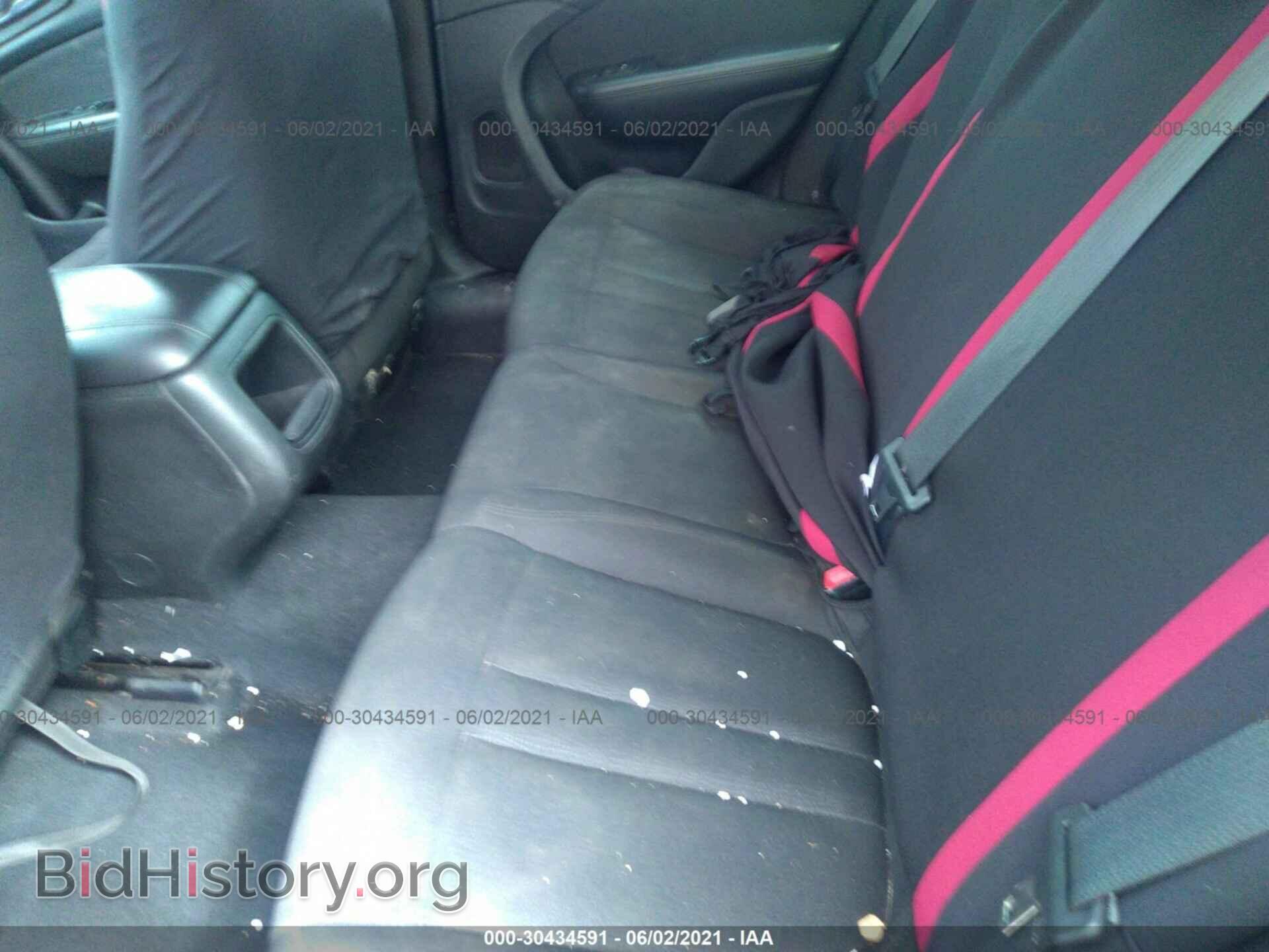 2015 CHRYSLER 200 - VIN: 1C3CCCAB0FN697708 - Photo 8