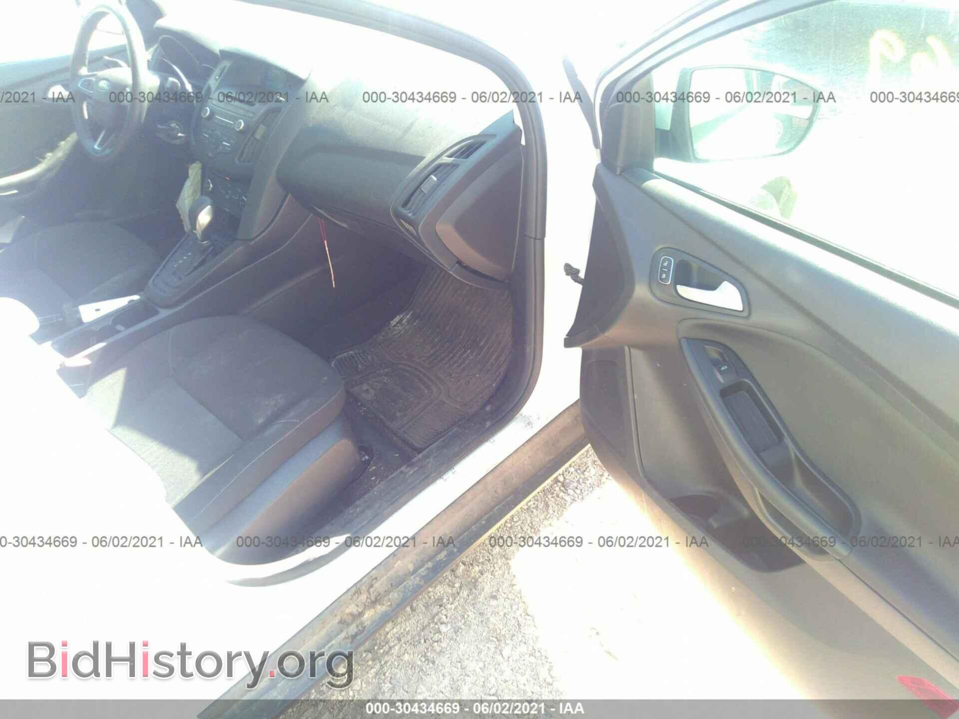 2017 FORD FOCUS - VIN: 1FADP3F29HL333210 - Photo 5