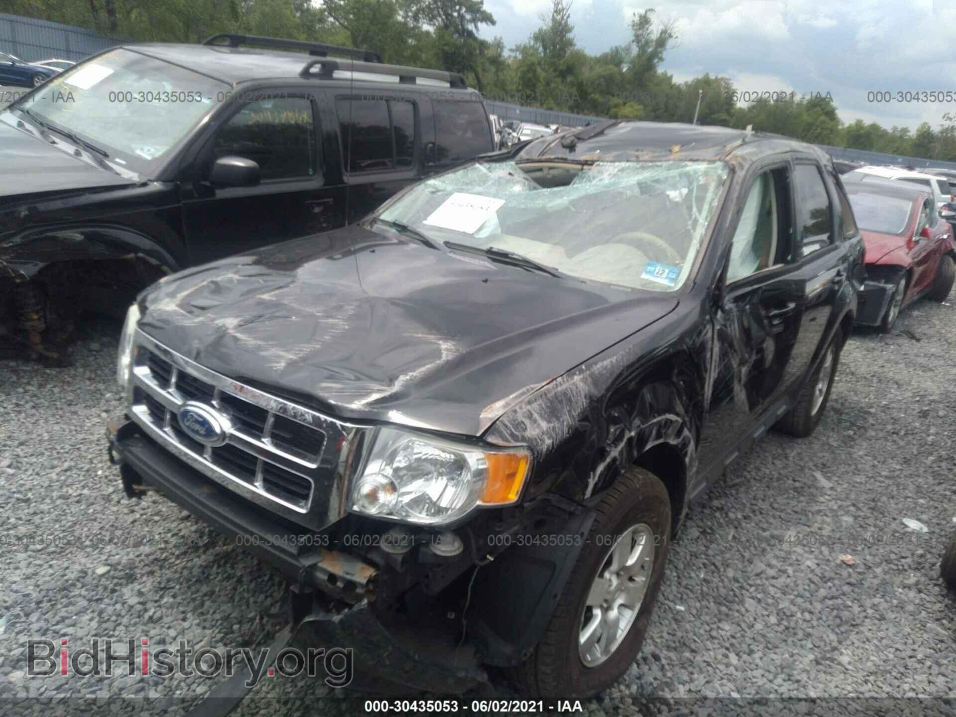 2011 FORD ESCAPE - VIN: 1FMCU0EG0BKC55127 - Фото 2