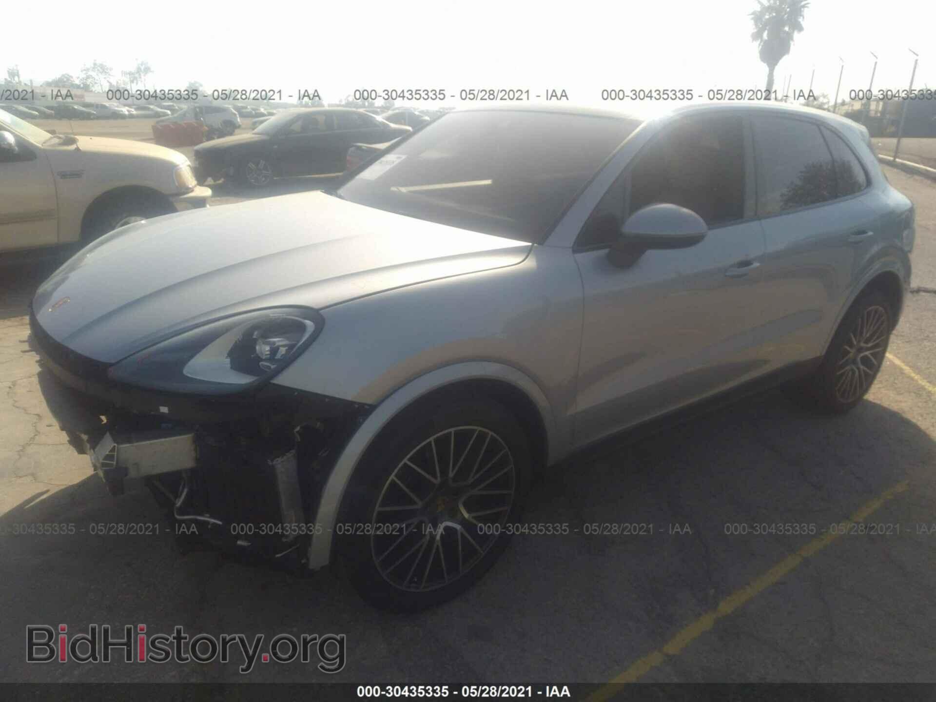 2020 PORSCHE CAYENNE - VIN: WP1AA2AY3LDA01141 - Фото 2