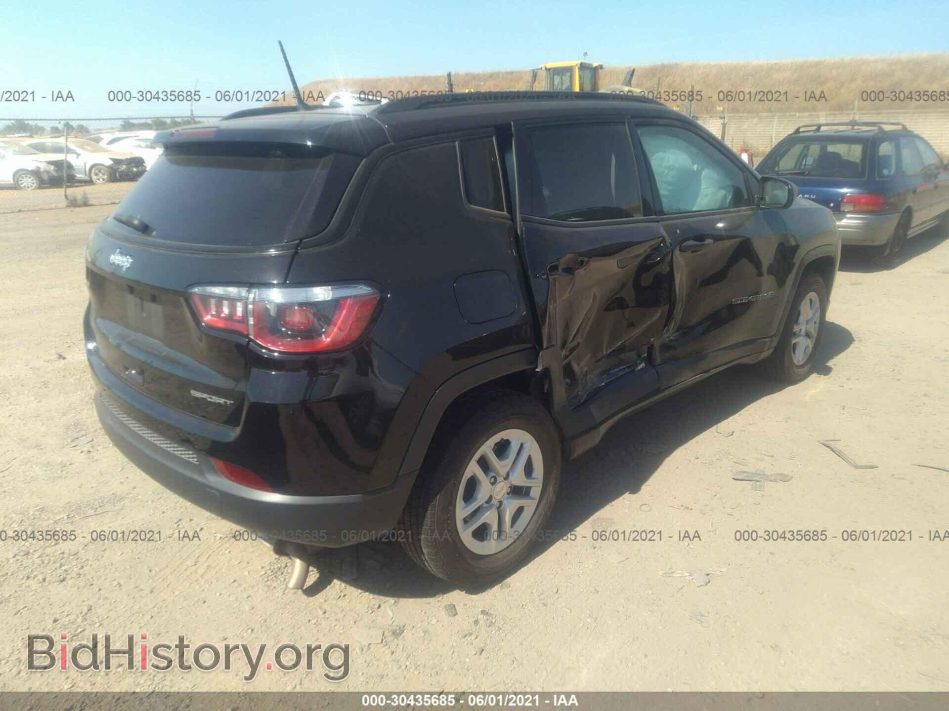 2018 JEEP COMPASS - VIN: 3C4NJCAB4JT133689 - Фото 4
