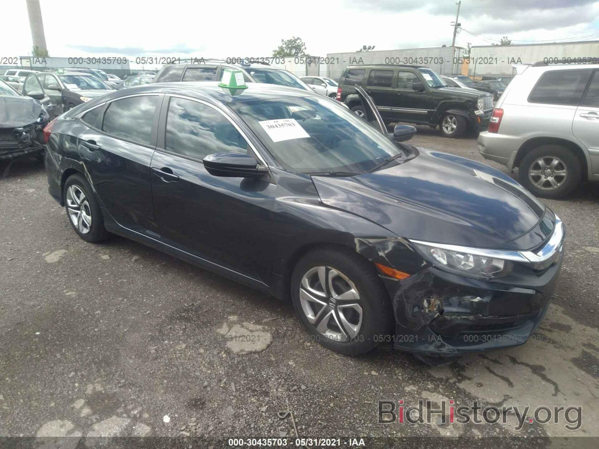 Photo 2HGFC2F56JH531153 - HONDA CIVIC SEDAN 2018