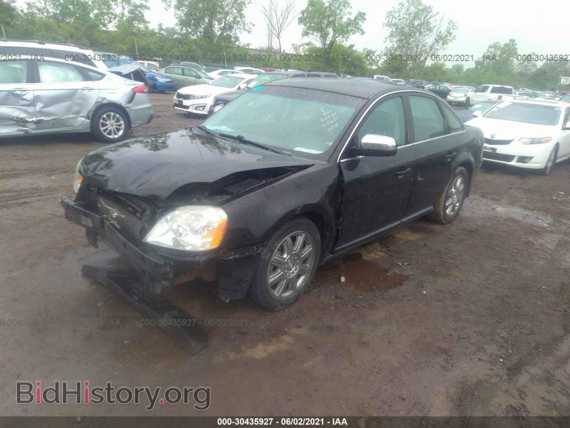 2007 FORD FIVE HUNDRED - VIN: 1FAHP25137G131135 - Photo 2