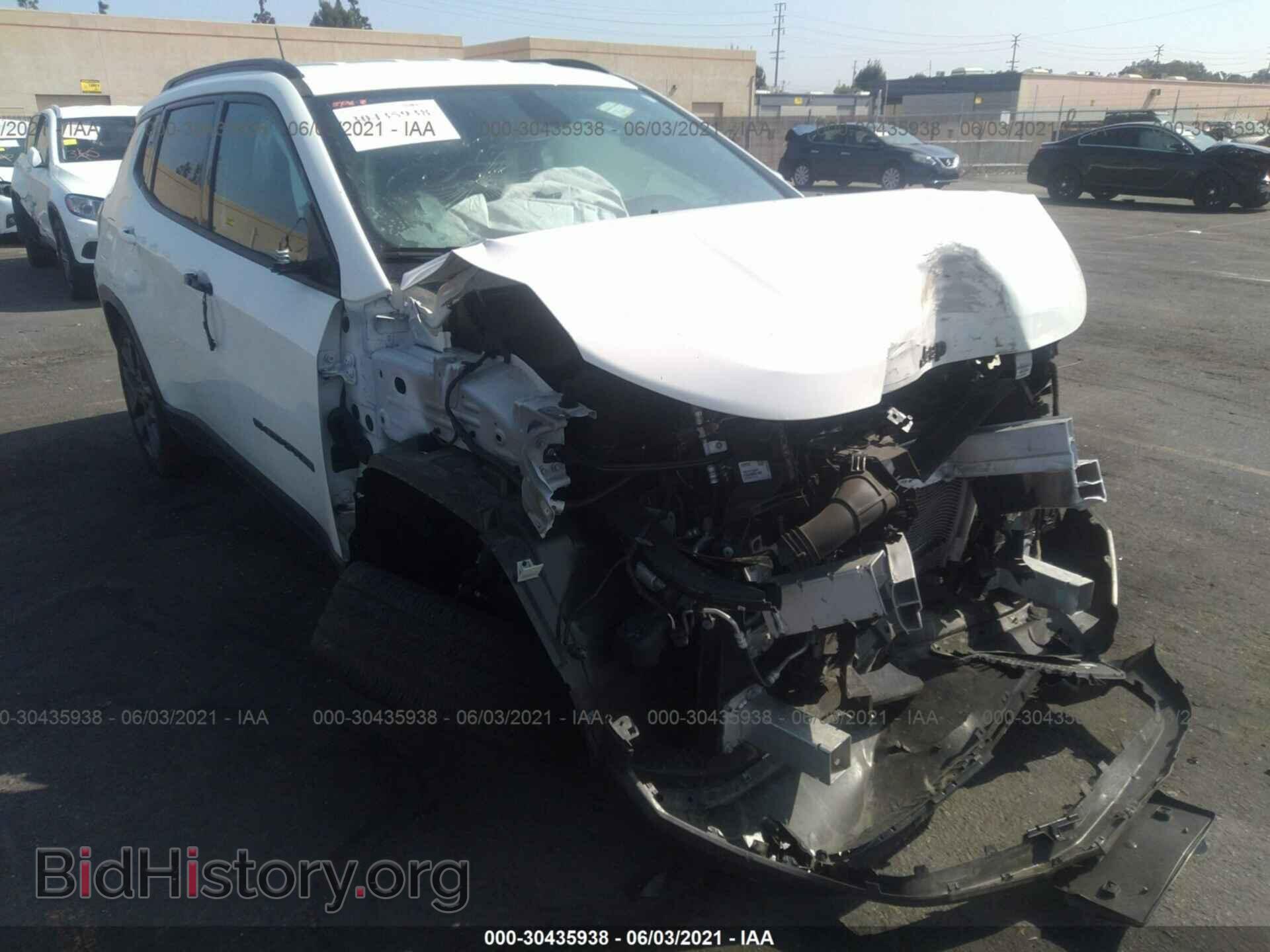 Photo 3C4NJCEB3MT538568 - JEEP COMPASS 2021