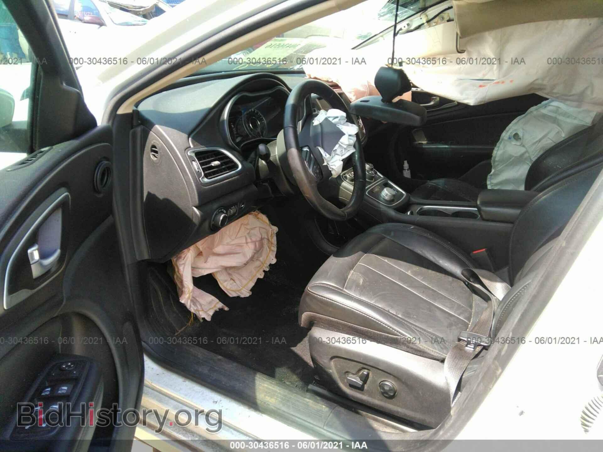 2017 CHRYSLER 200 - VIN: 1C3CCCAB7HN505638 - Фото 5