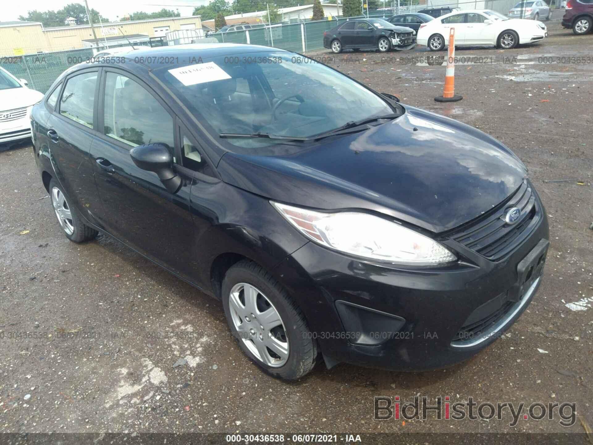 Photo 3FADP4AJ4BM212286 - FORD FIESTA 2011