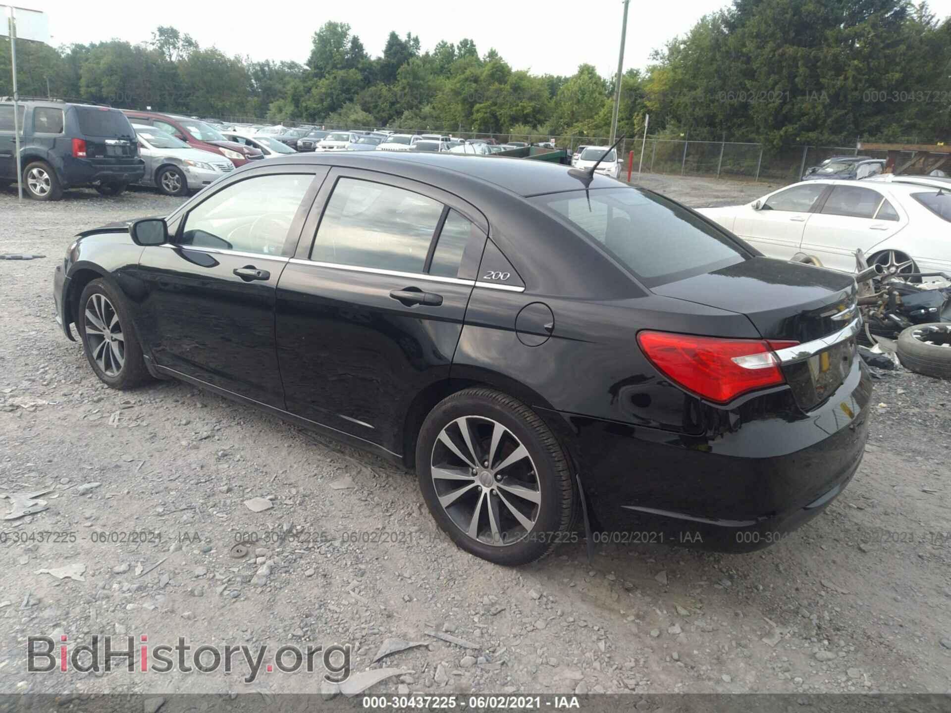 2012 CHRYSLER 200 - VIN: 1C3CCBBG9CN301761 - Фото 3