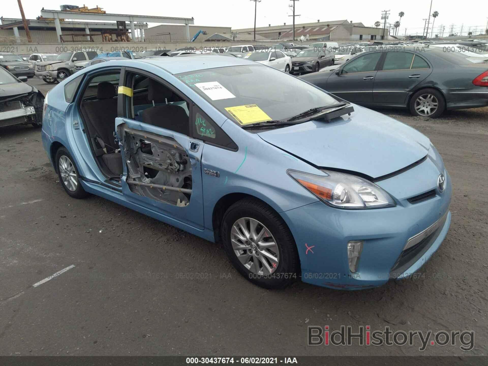 Фотография JTDKN3DP3C3009281 - TOYOTA PRIUS PLUG-IN 2012