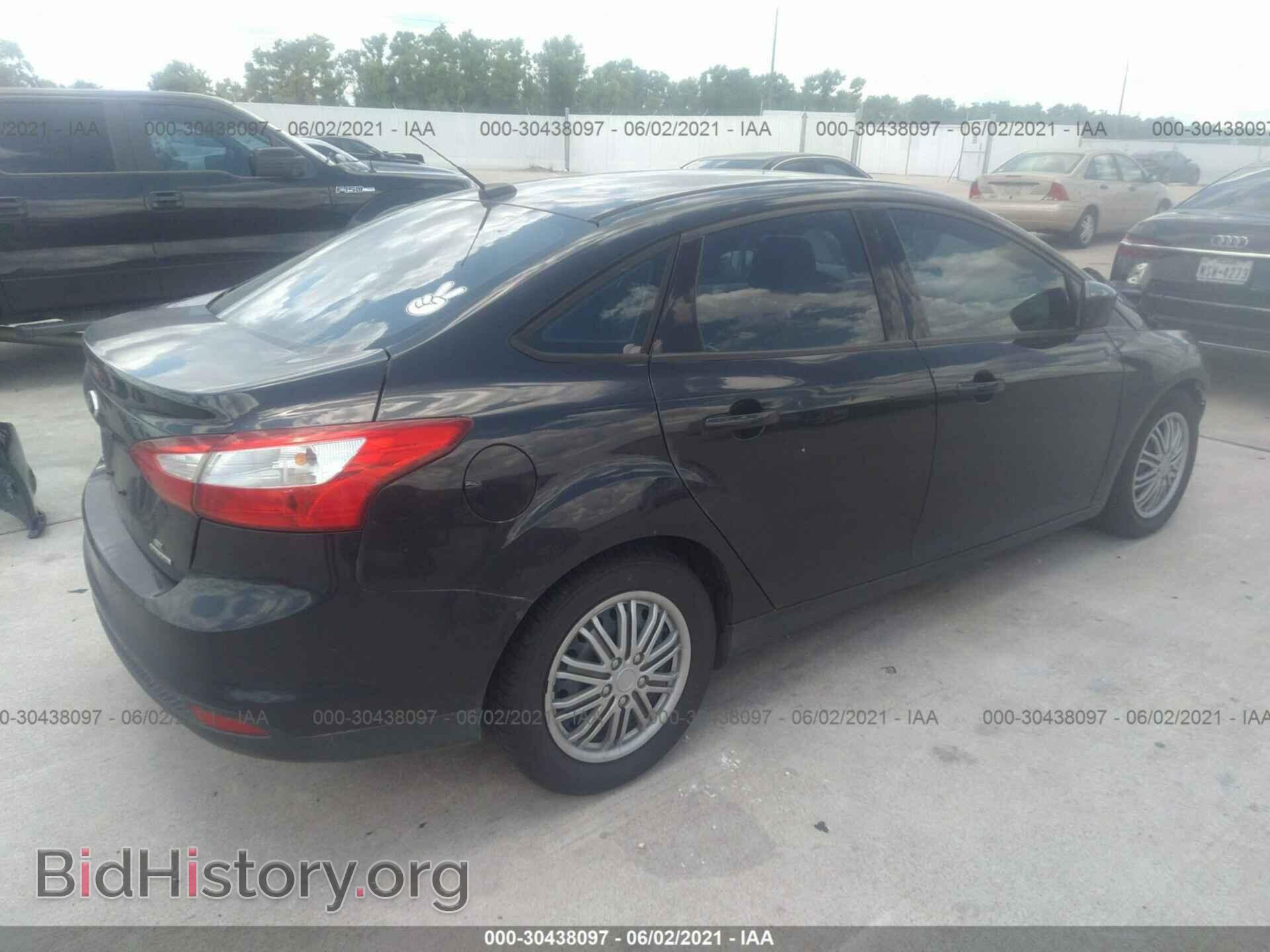 2012 FORD FOCUS - VIN: 1FAHP3F21CL378412 - Photo 4