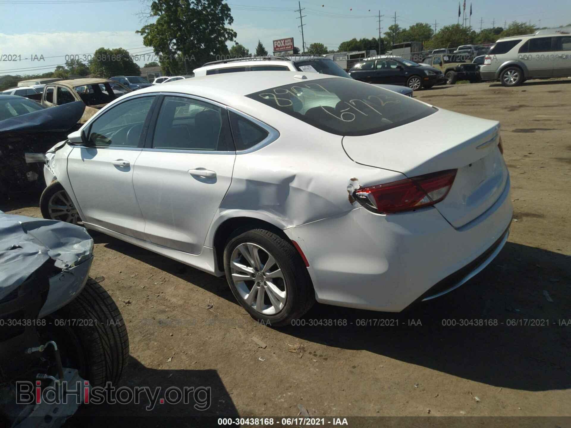 2015 CHRYSLER 200 - VIN: 1C3CCCAB8FN708907 - Photo 3