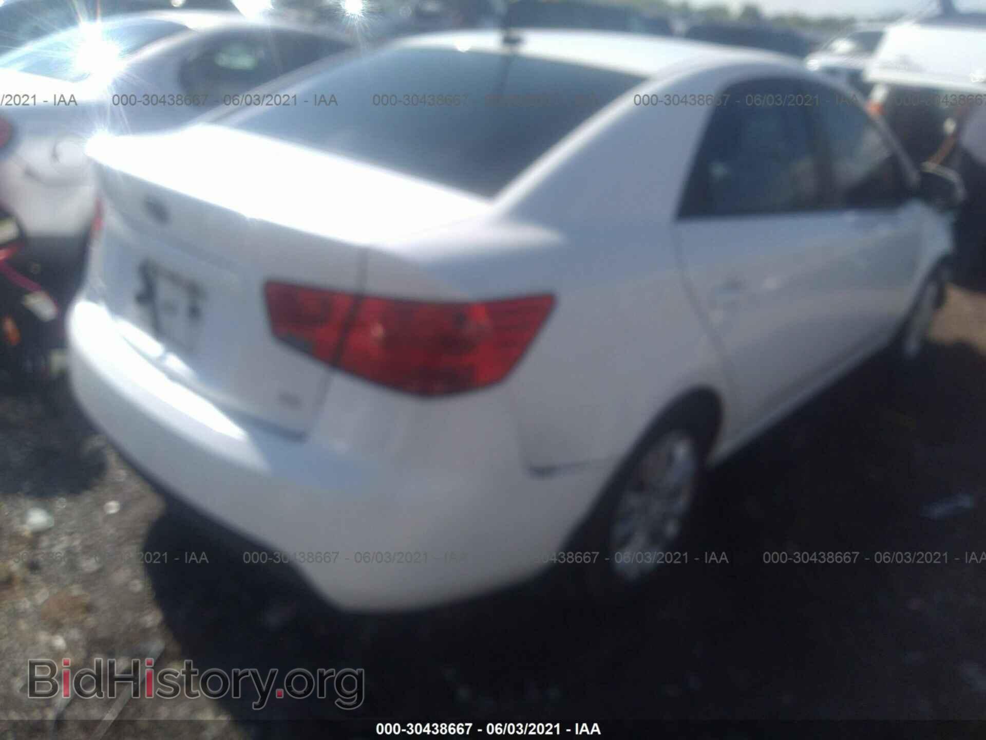 2013 KIA FORTE - VIN: KNAFU4A22D5732769 - Фото 4