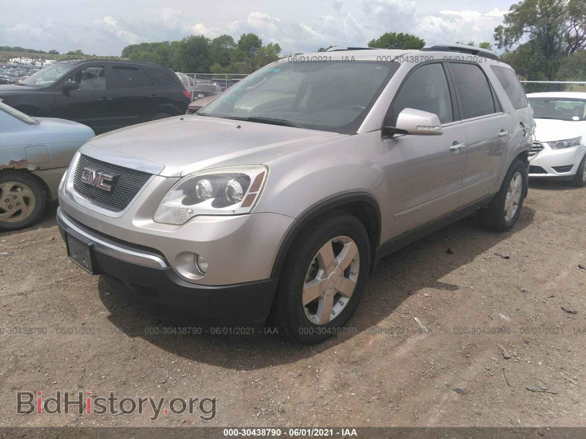 2008 GMC ACADIA - VIN: 1GKEV33758J185061 - Фото 2