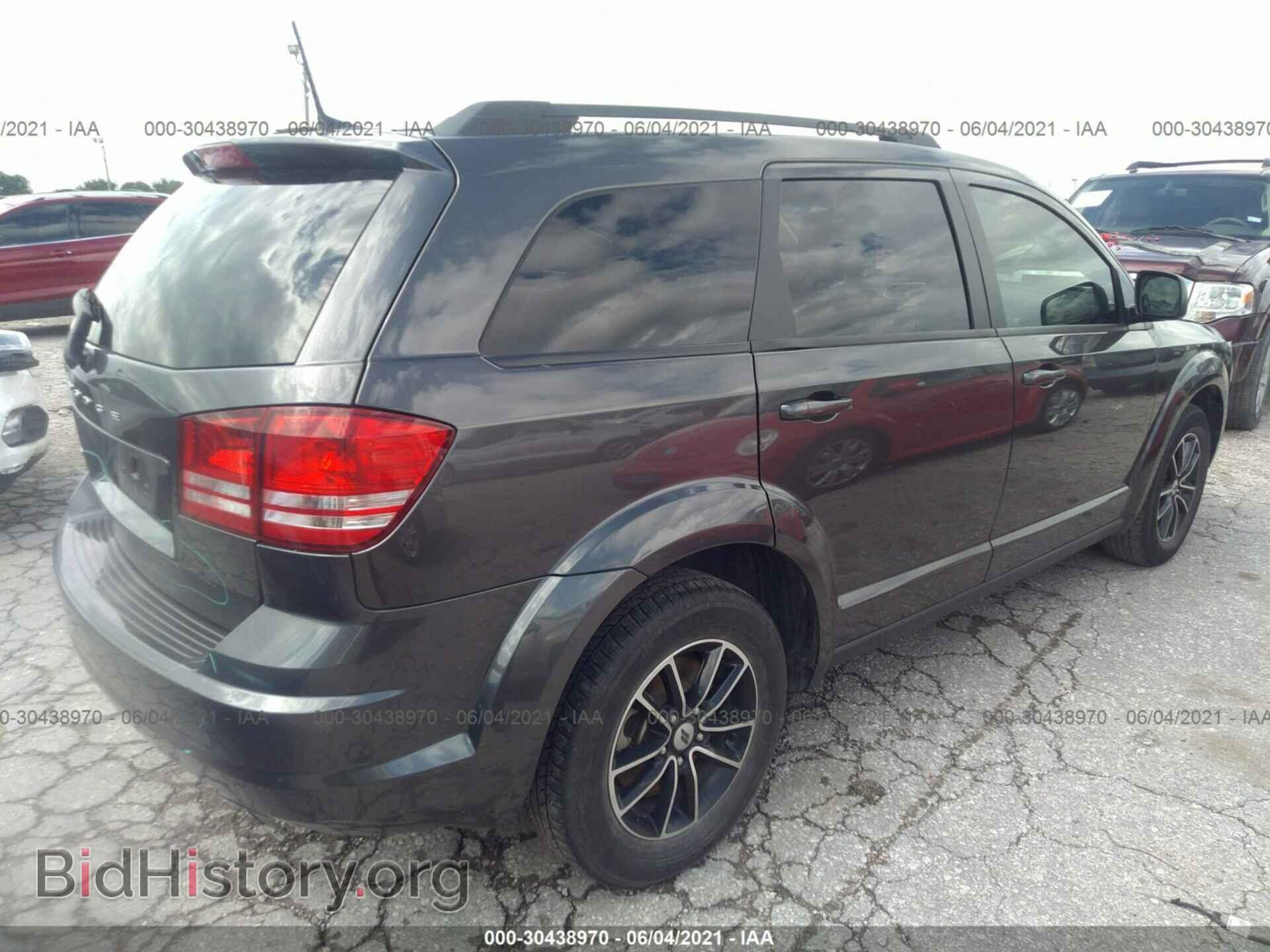 2018 DODGE JOURNEY - VIN: 3C4PDCAB7JT445702 - Фото 4