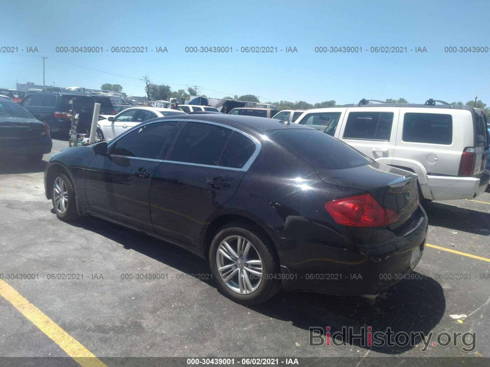 Photo JN1CV6ARXDM767273 - INFINITI G37 SEDAN 2013