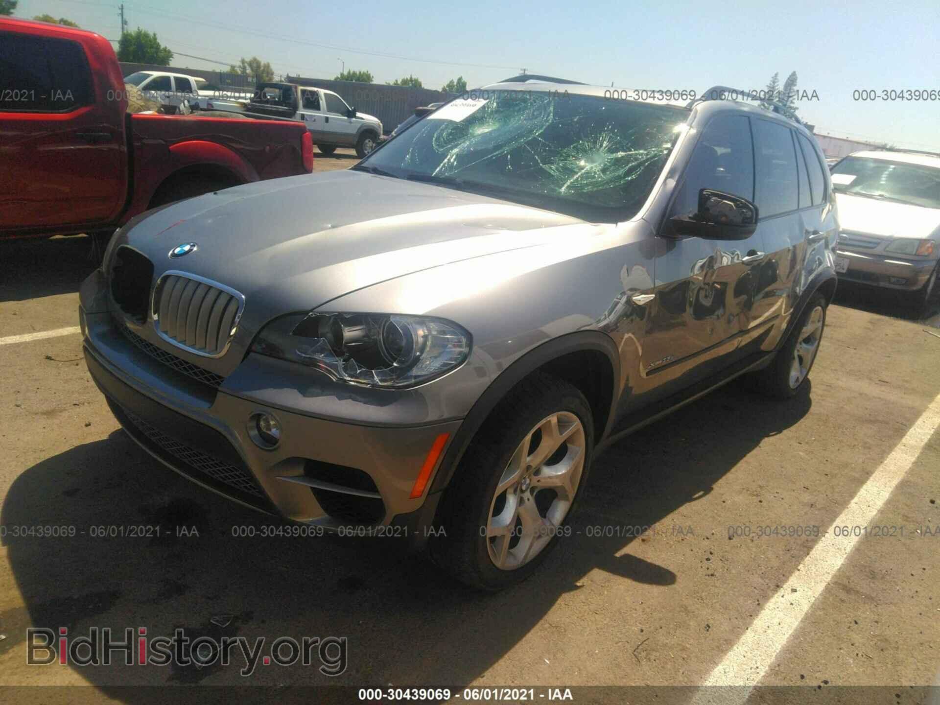 2011 BMW X5 - VIN: 5UXZW0C58BL371663 - Фото 2