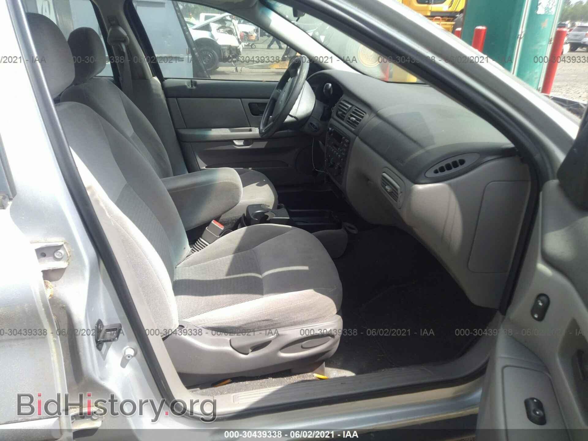 2007 FORD TAURUS - VIN: 1FAFP53U07A164988 - Фото 5