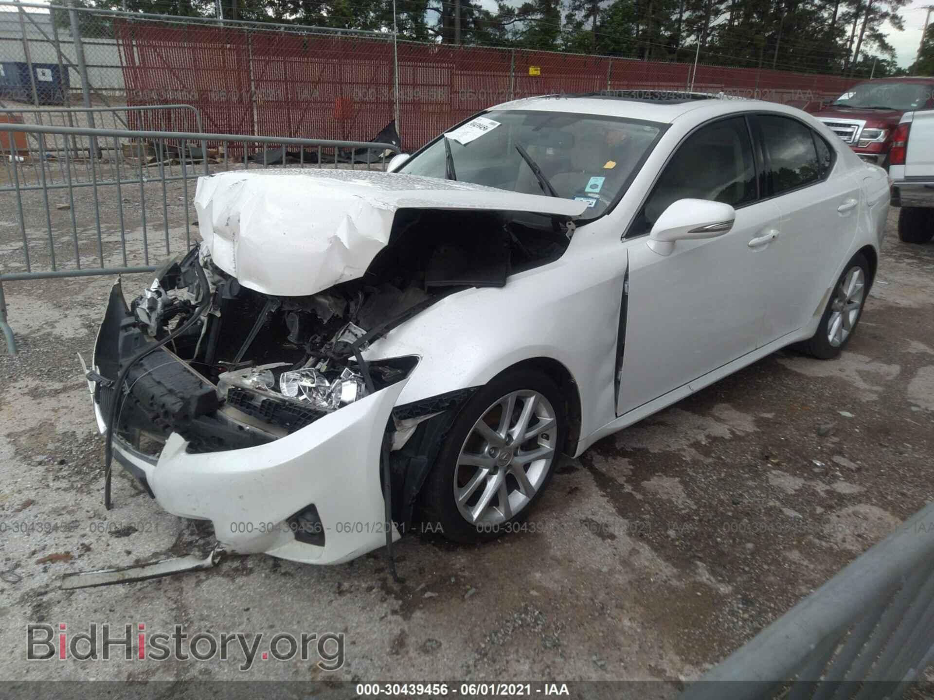 2011 LEXUS IS 250 - VIN: JTHBF5C2XB5139980 - Фото 2