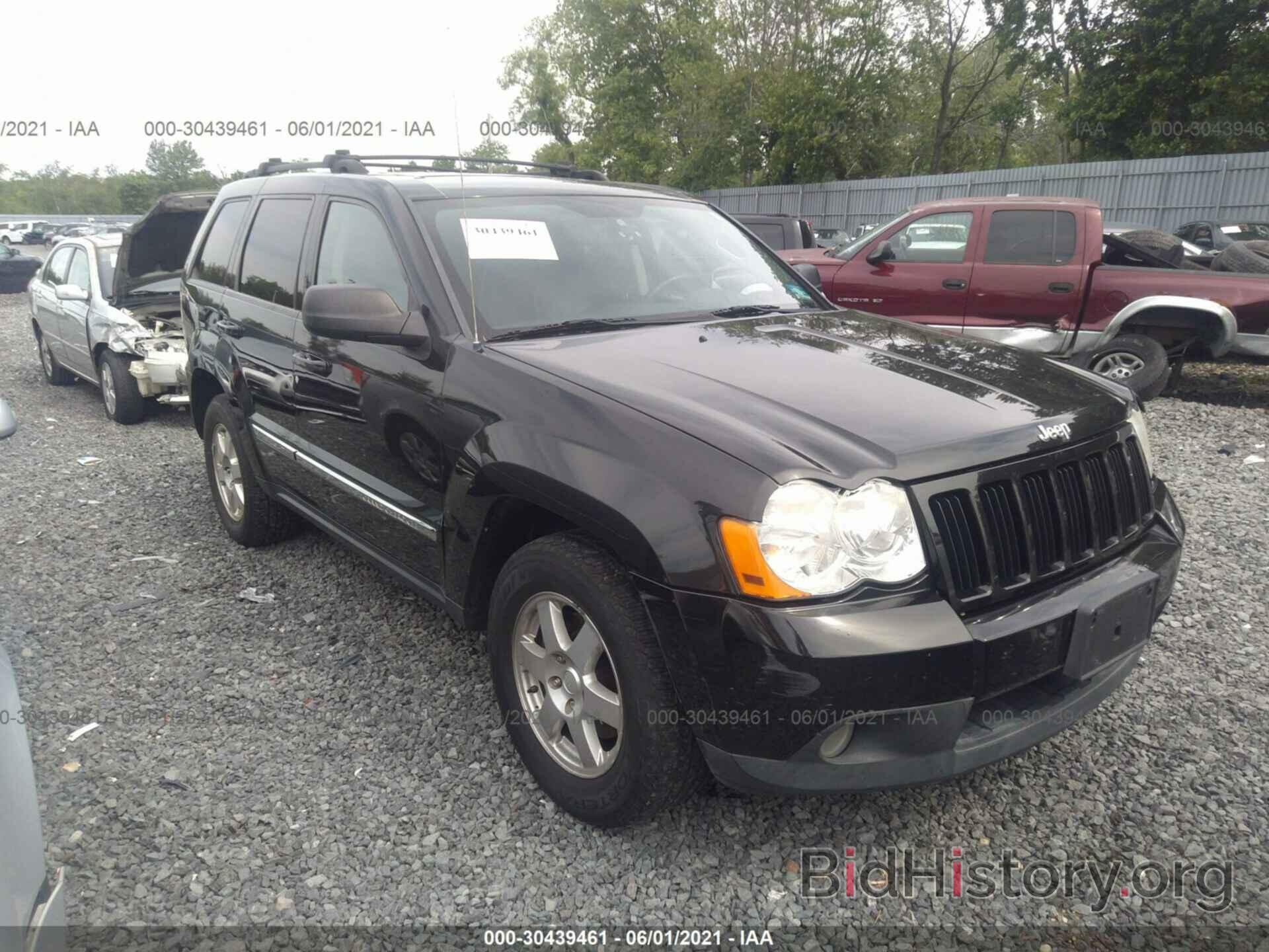 Photo 1J4PR4GK7AC142939 - JEEP GRAND CHEROKEE 2010