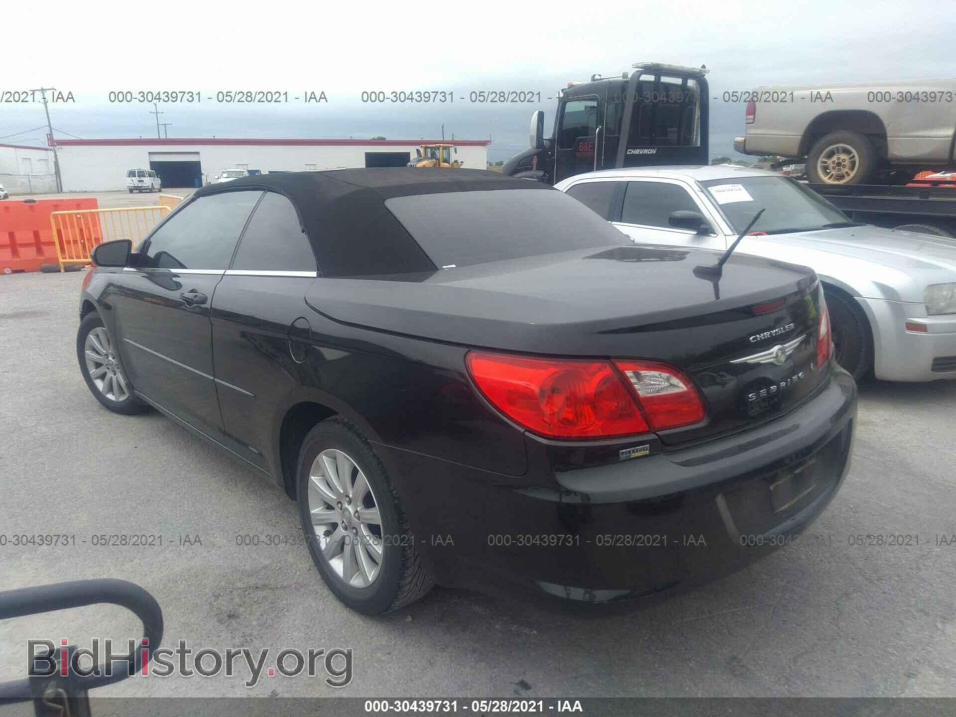 2010 CHRYSLER SEBRING - VIN: 1C3BC5ED6AN127935 - Фото 3