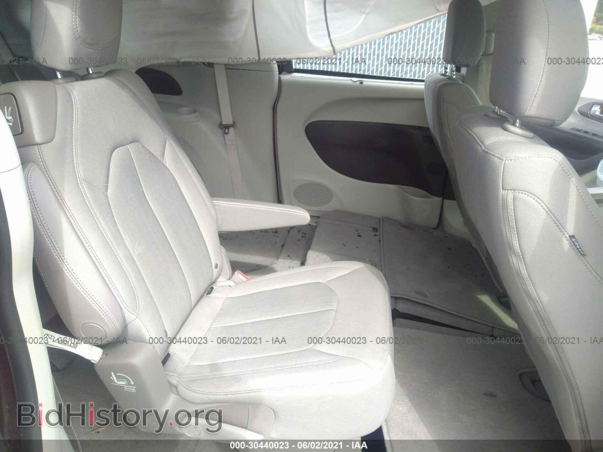 2019 CHRYSLER PACIFICA - VIN: 2C4RC1FG0KR568895 - Фото 8