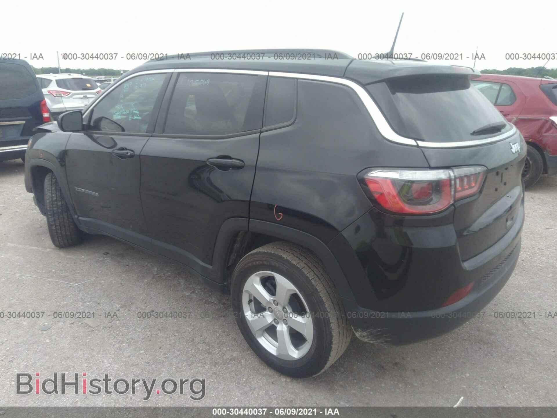2019 JEEP COMPASS - VIN: 3C4NJCBB2KT801232 - Фото 3