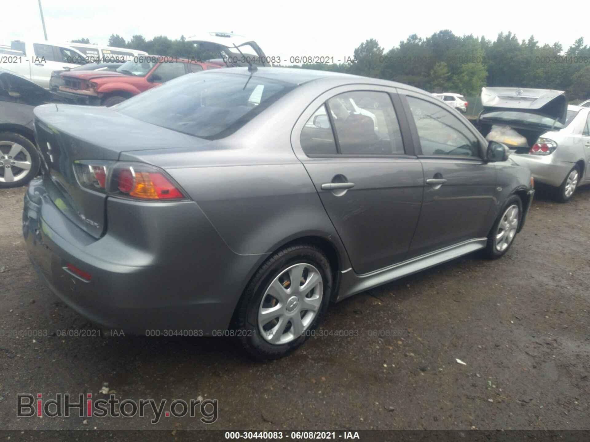 2015 MITSUBISHI LANCER - VIN: JA32U2FU8FU016126 - Фото 4
