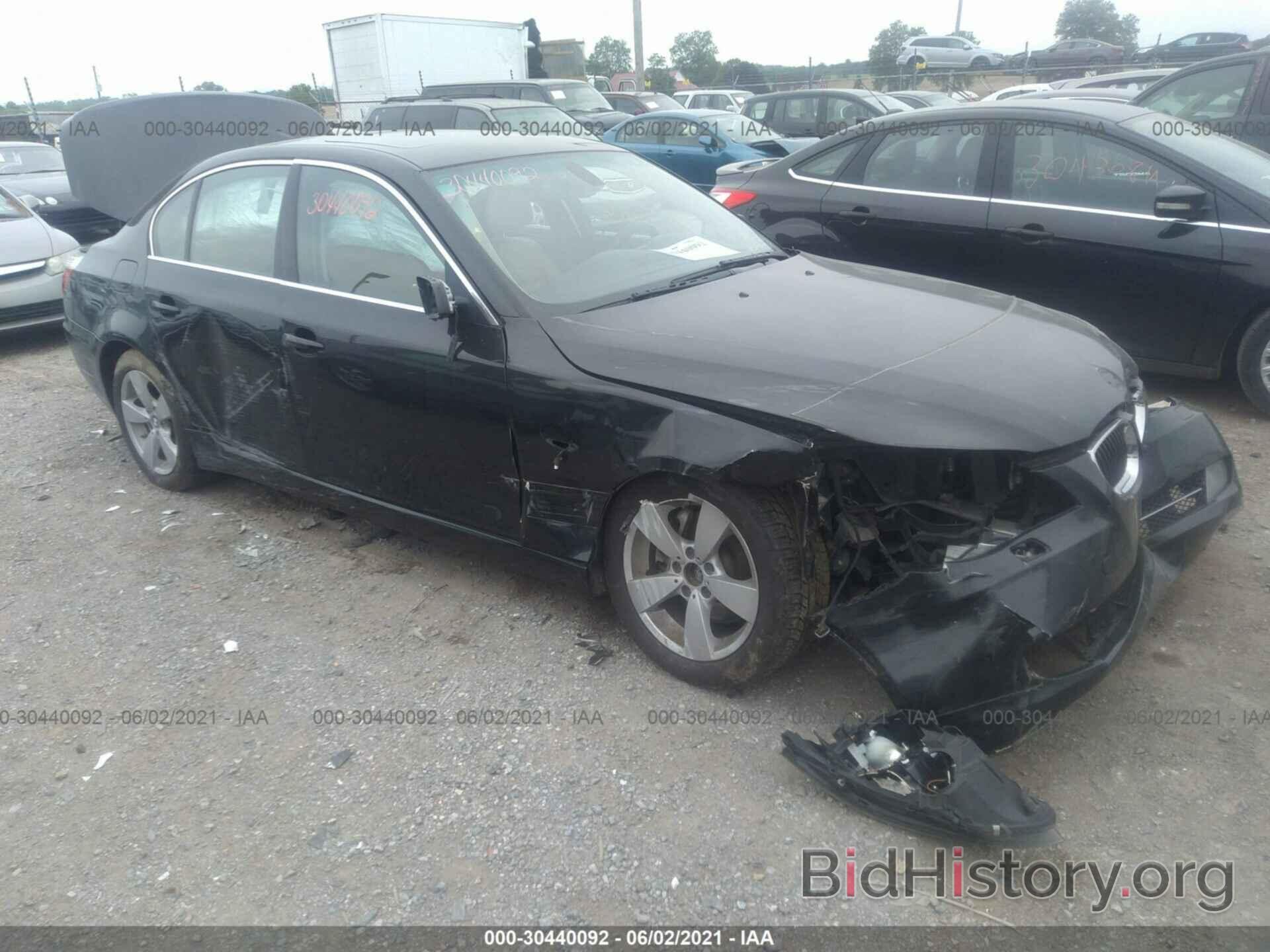 Photo WBANV13538CZ50591 - BMW 5 SERIES 2008