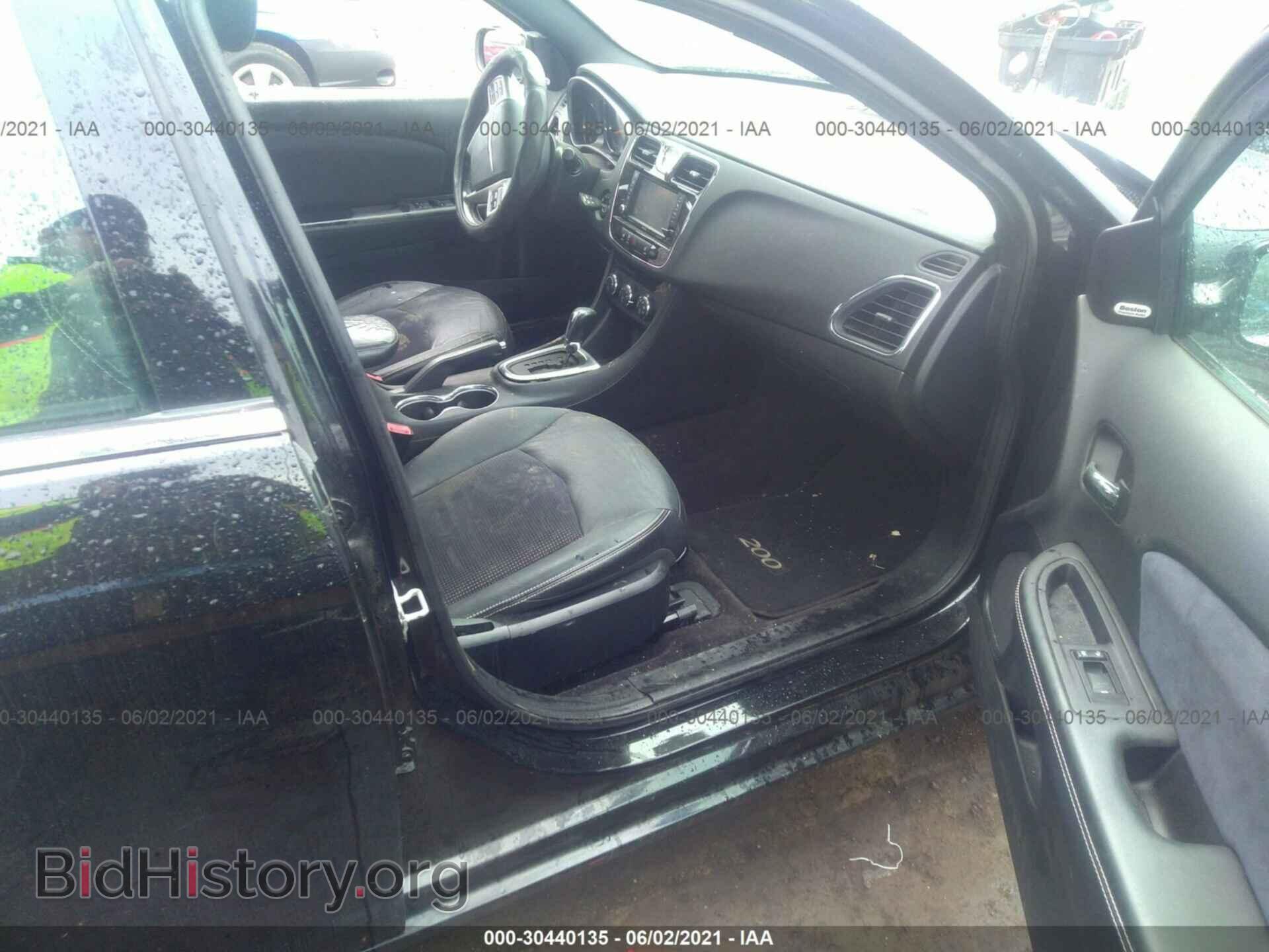 2011 CHRYSLER 200 - VIN: 1C3BC8FG6BN567262 - Photo 5
