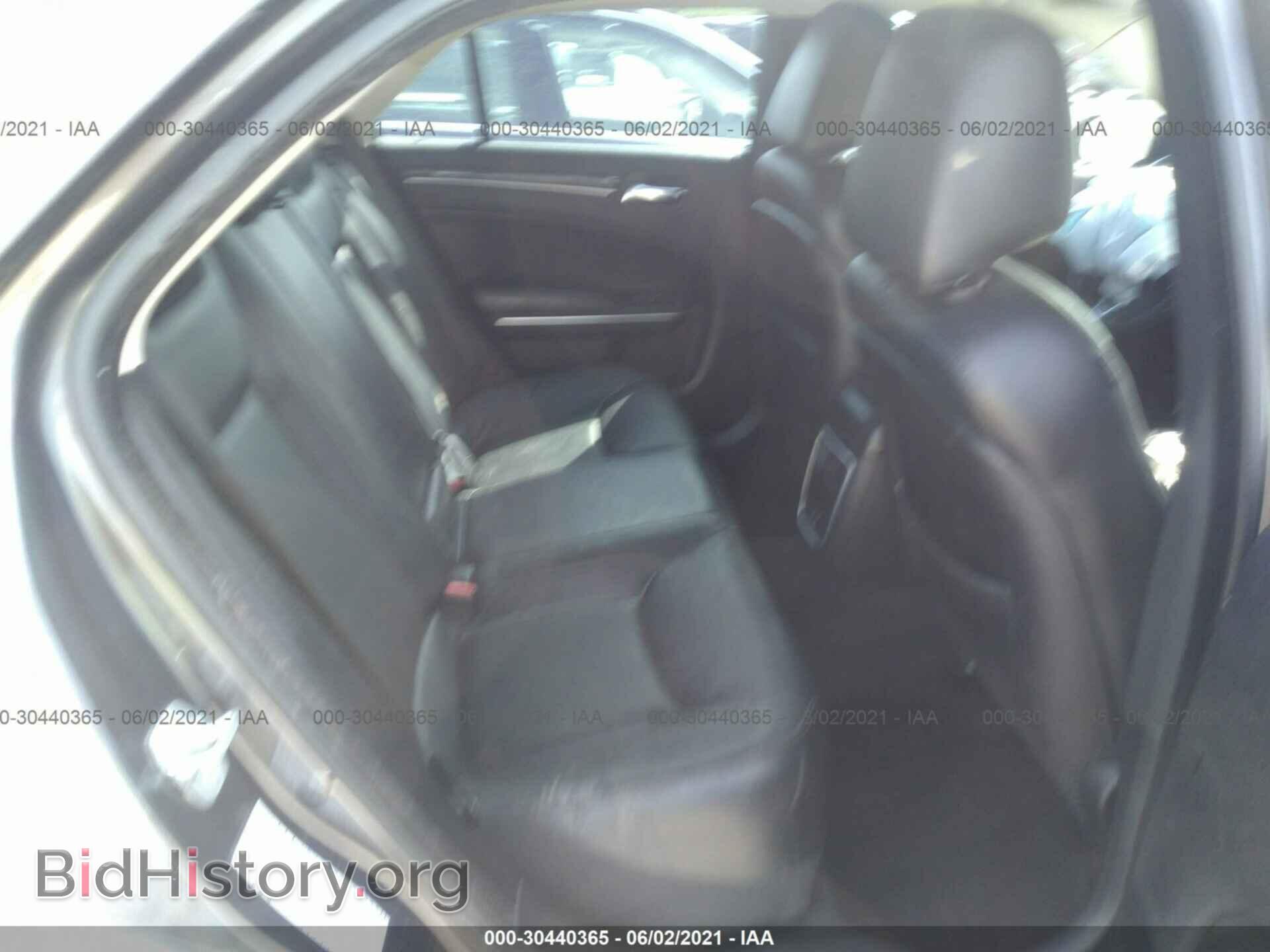 2015 CHRYSLER 300 - VIN: 2C3CCARG0FH803376 - Фото 8