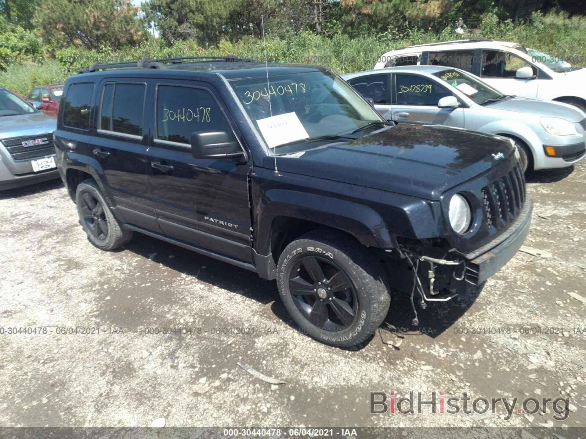 Photo 1J4NF1GB2BD149016 - JEEP PATRIOT 2011